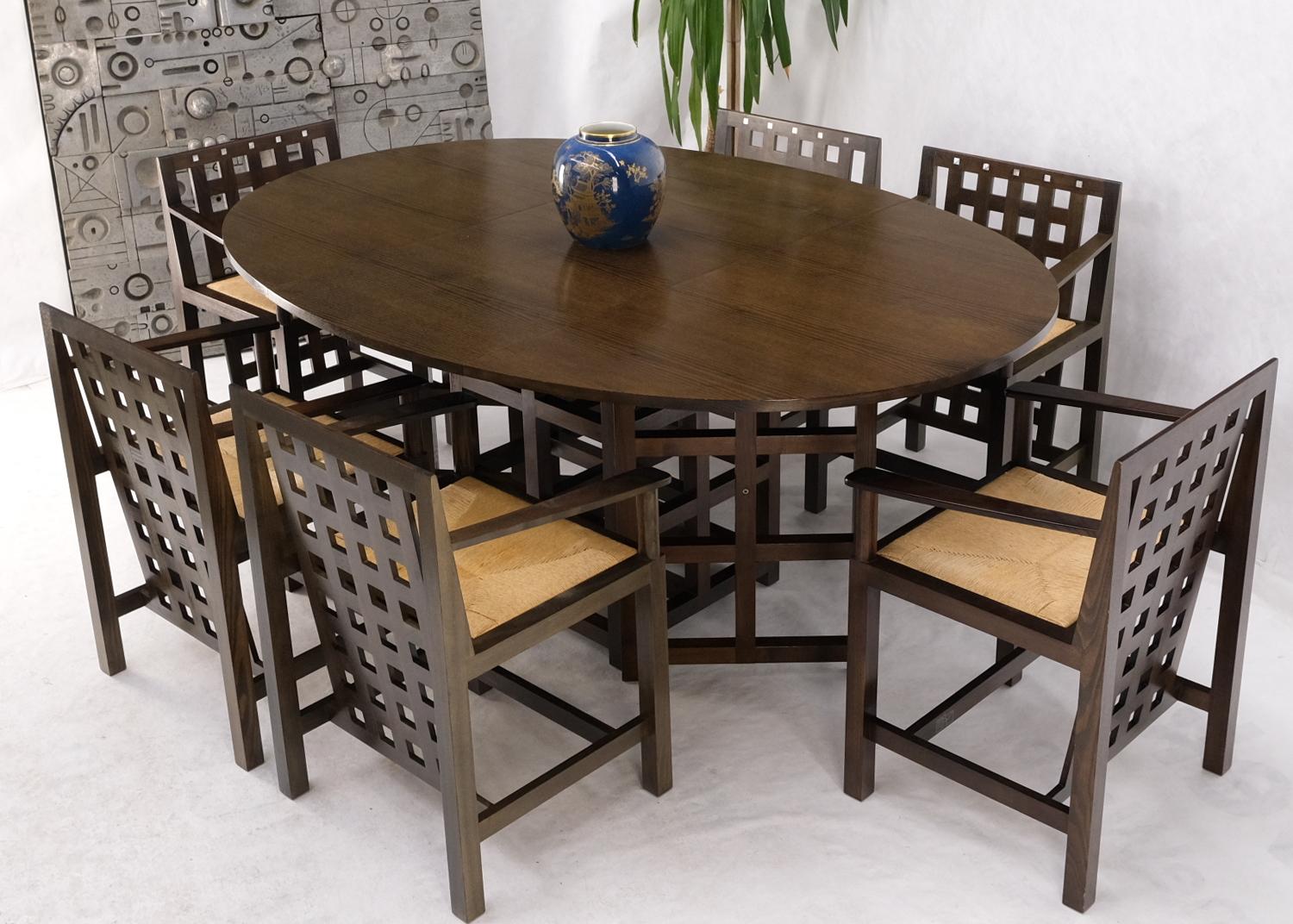 Bois Table de salle à manger Cassina Macintosh en chêne marron à abattants avec 6 chaises en jonc Mint en vente