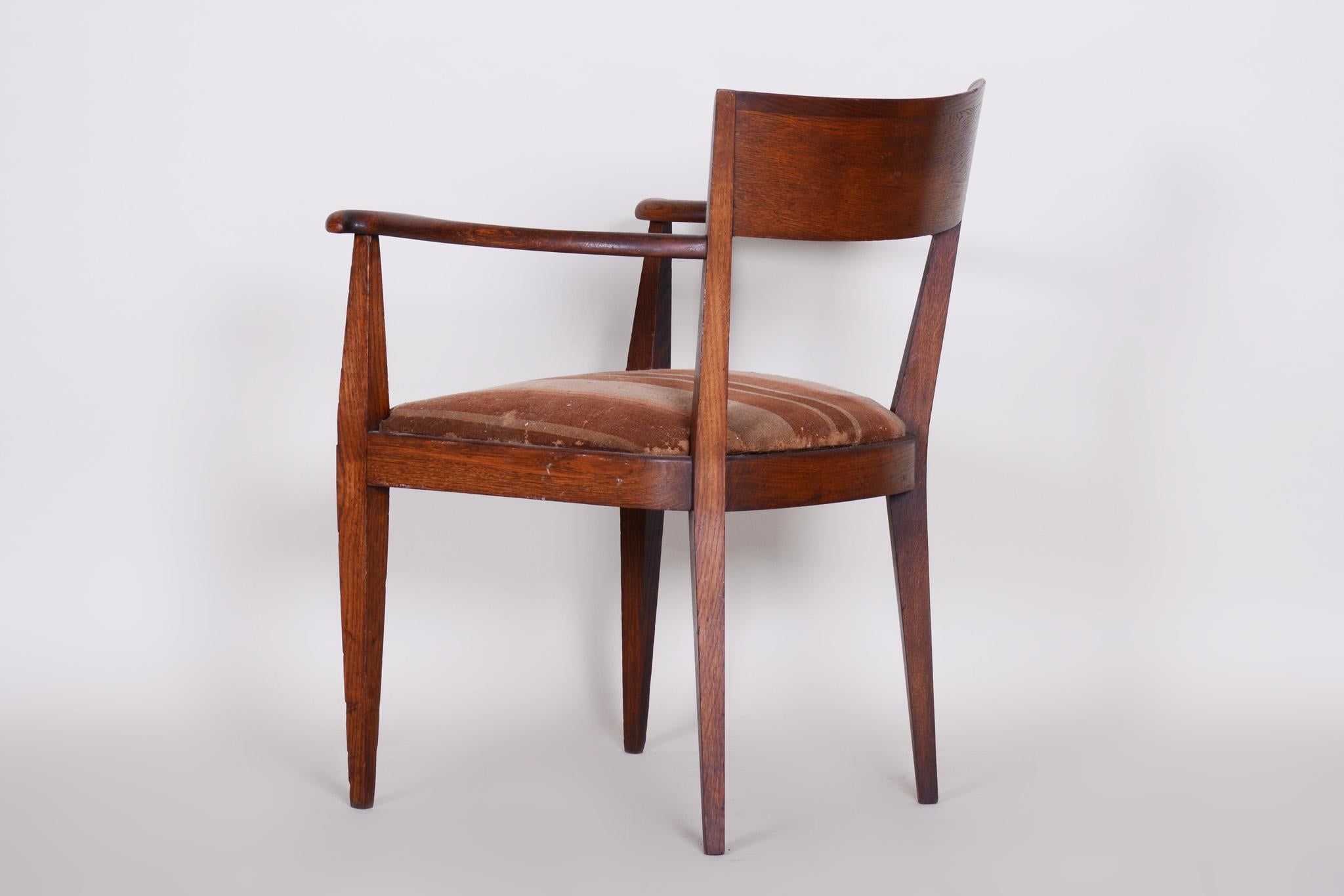 Czech Brown Oak Cubist Art Deco Armchair, Original Well Preserved Condition, 1920s For Sale