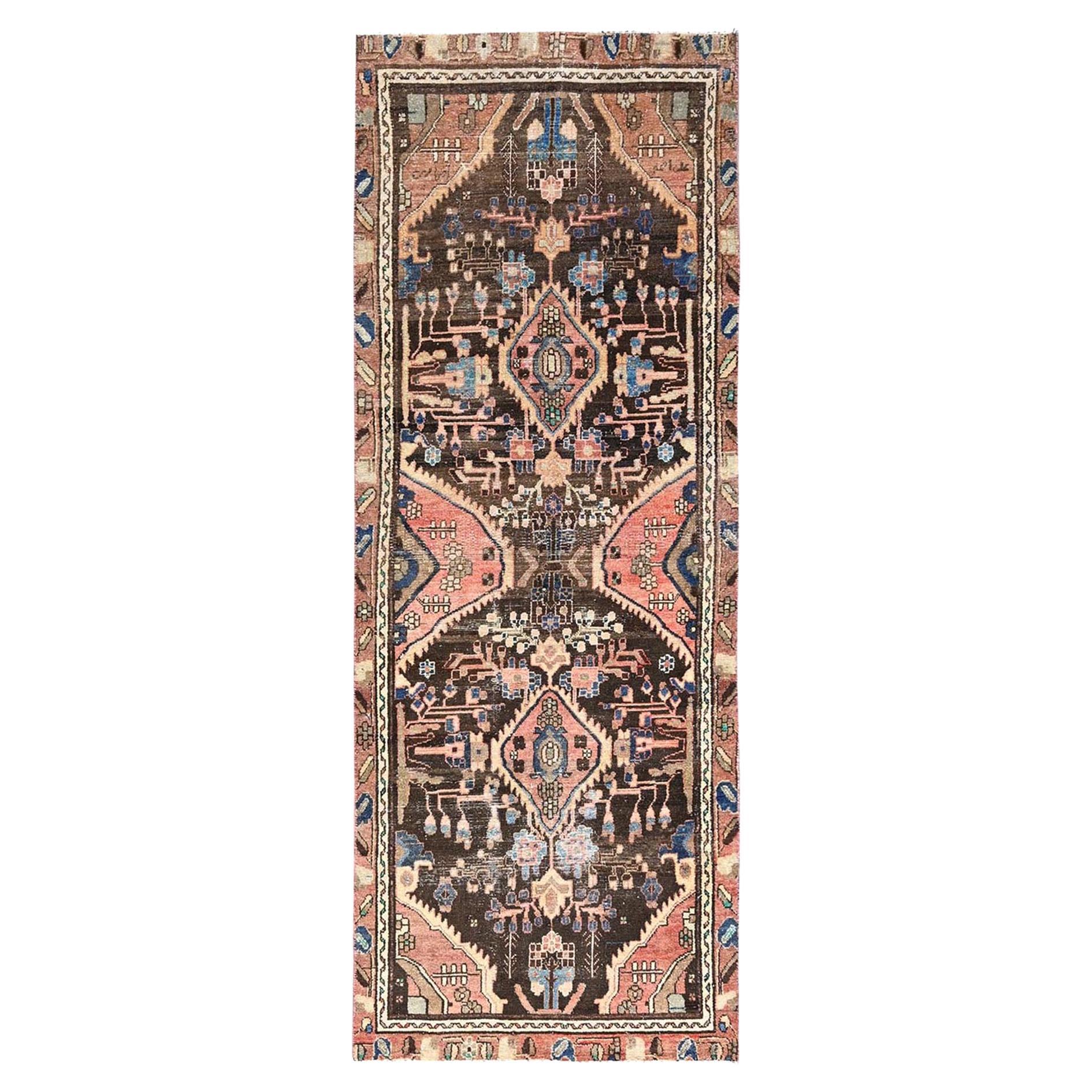 Brown Old Persian Lilahan Abrash Evenly Worn Wool Clean Hand Knotted Runner Rug (tapis de course noué à la main)