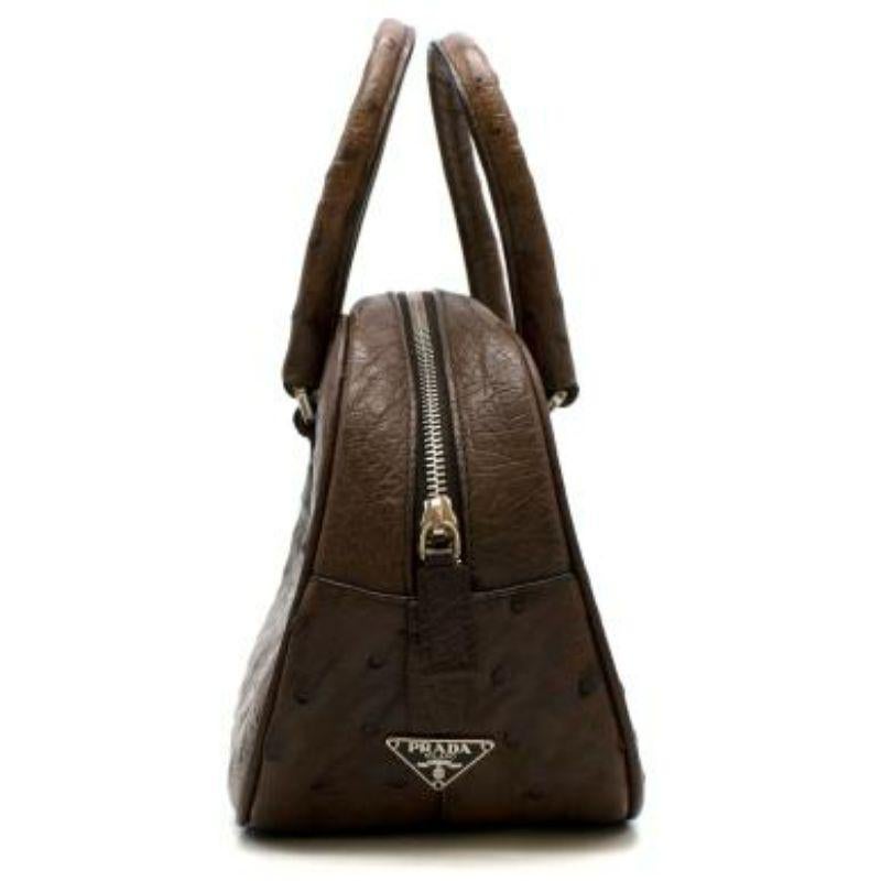 Women's Brown Ostrich Leather Shoulder Bag For Sale