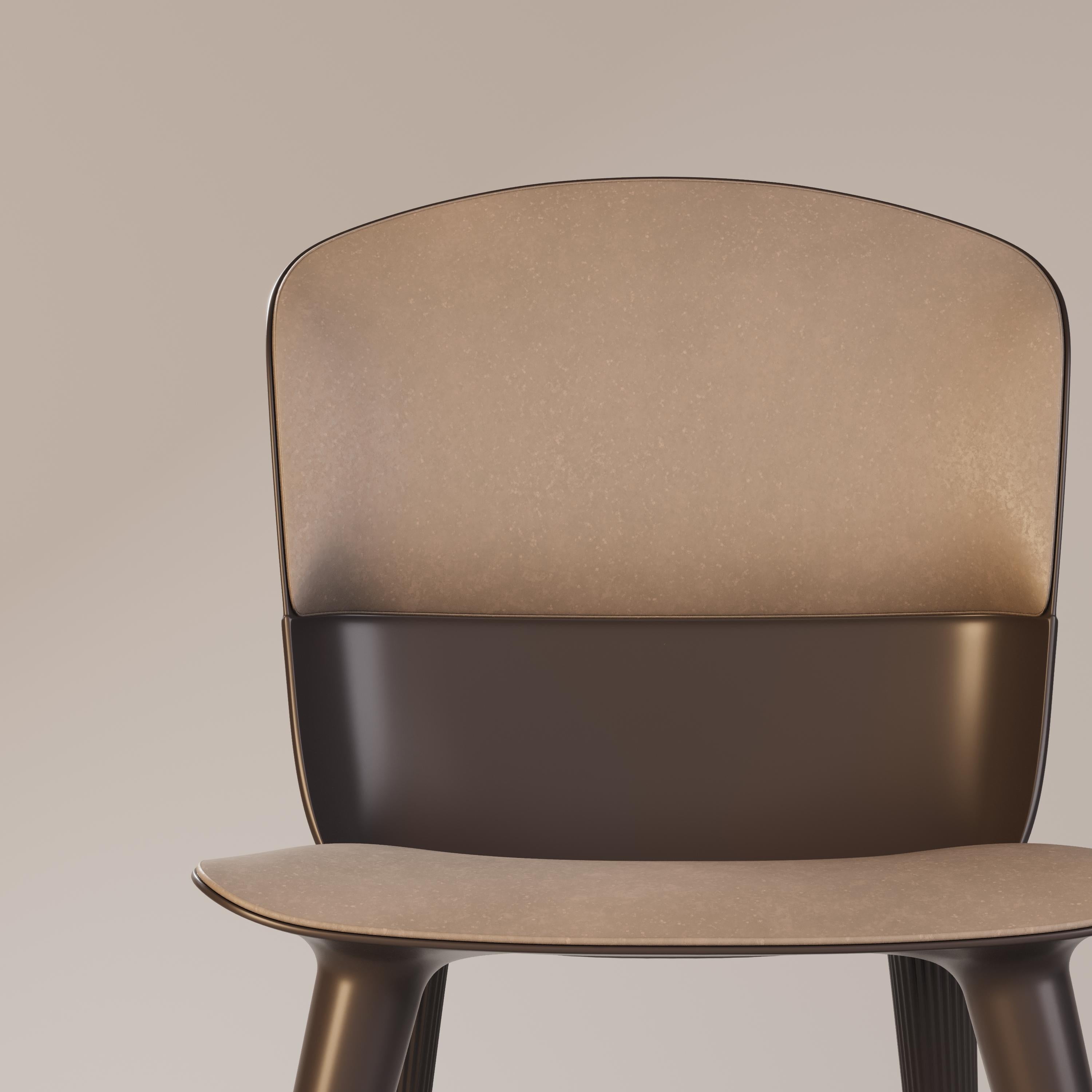 Acier inoxydable Chaise de salle à manger d'extérieur avec revêtement en cuir Brown en vente