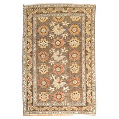 Brauner persischer Veramin-Teppich