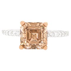 Brown Pinkish Diamond 2.28 Carat Ring with White Diamonds 18k Gold
