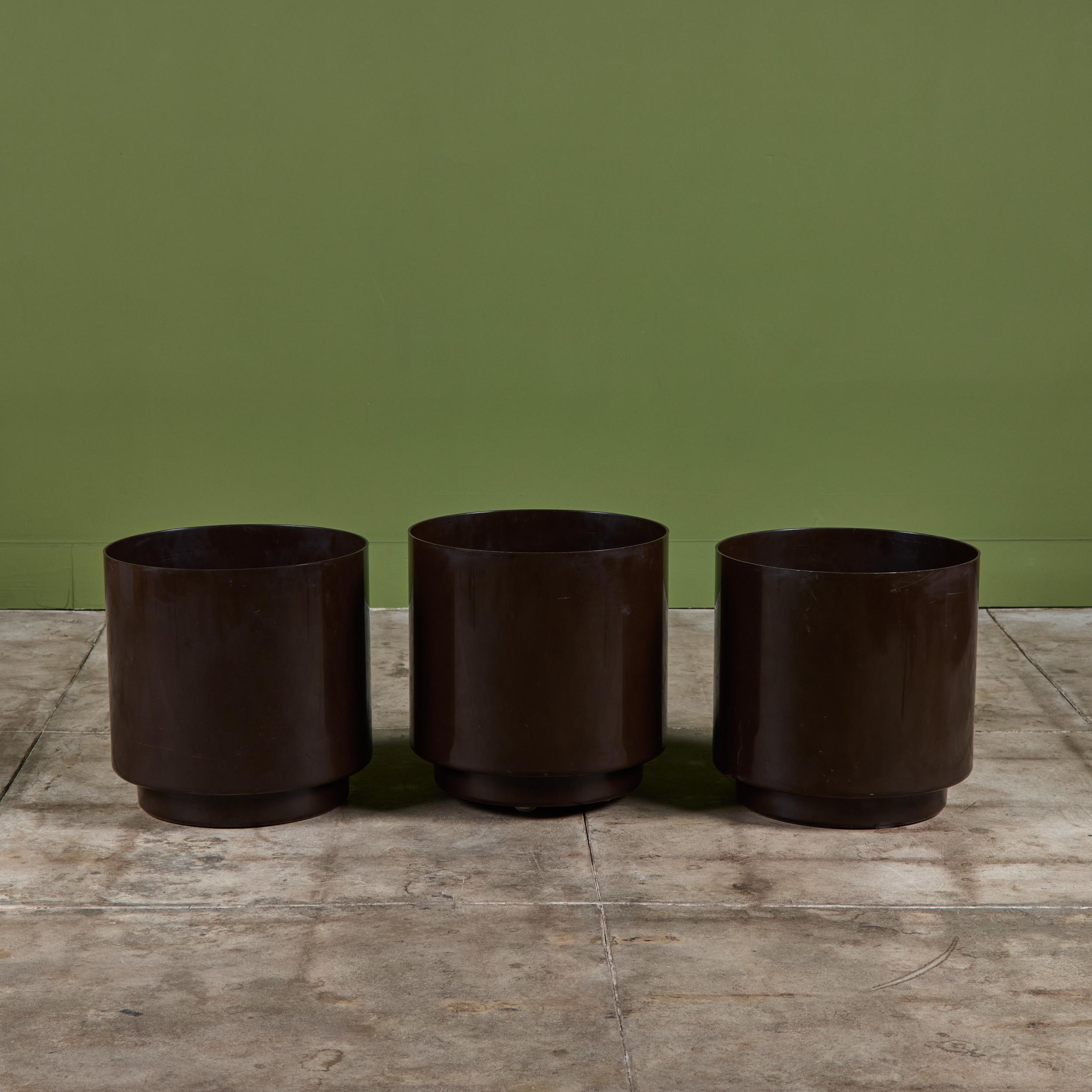 Mid-Century Modern Brown Planter by Anna Castelli Ferrieri for Kartell For Sale