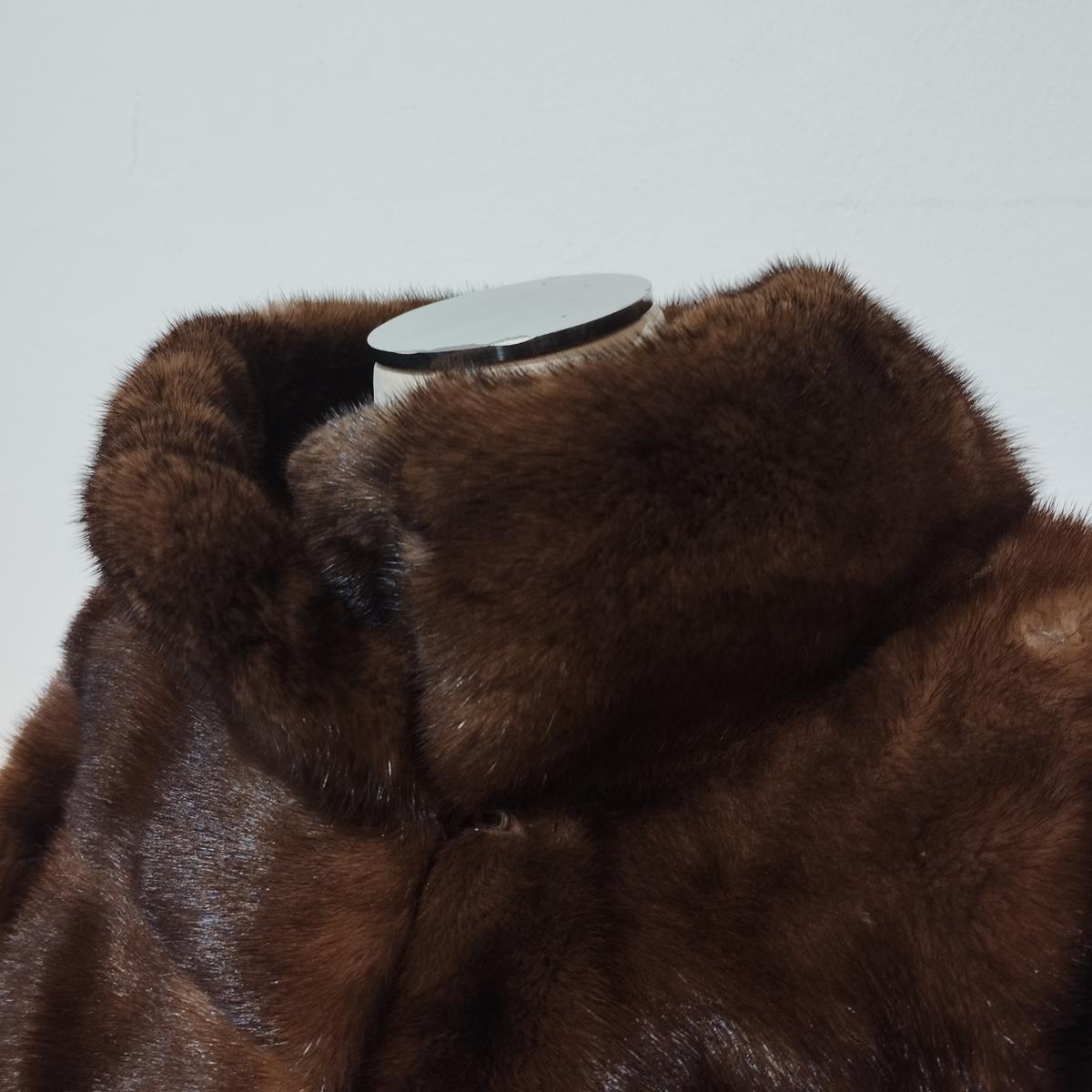 Cappotto marrone in vera pelliccia di visone A&M In condizioni ottime in vendita a Gazzaniga (BG), IT