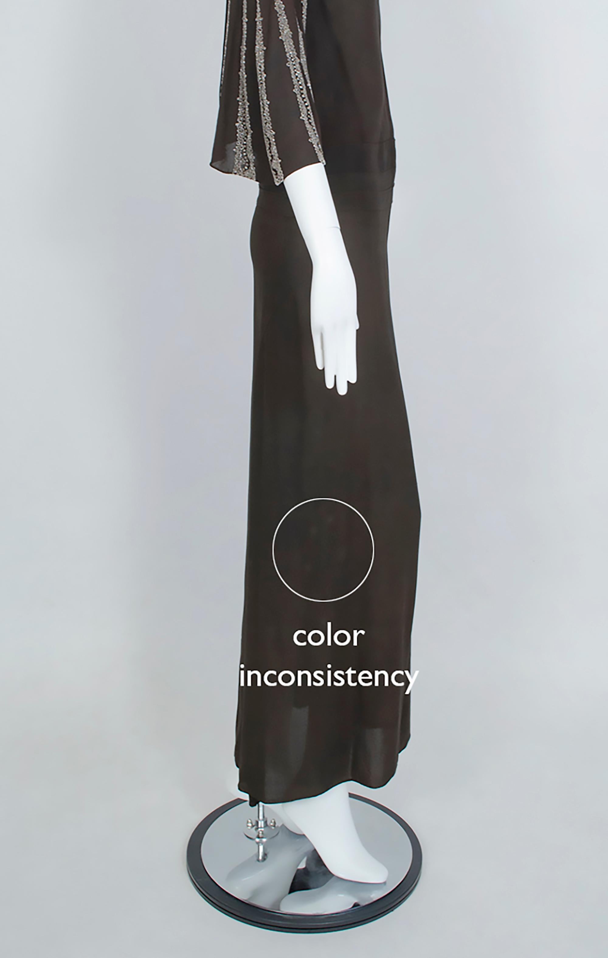 Abito a kimono in crêpe di seta marrone Regency con maniche a pipistrello in cristallo - Med, anni '30 in vendita 8