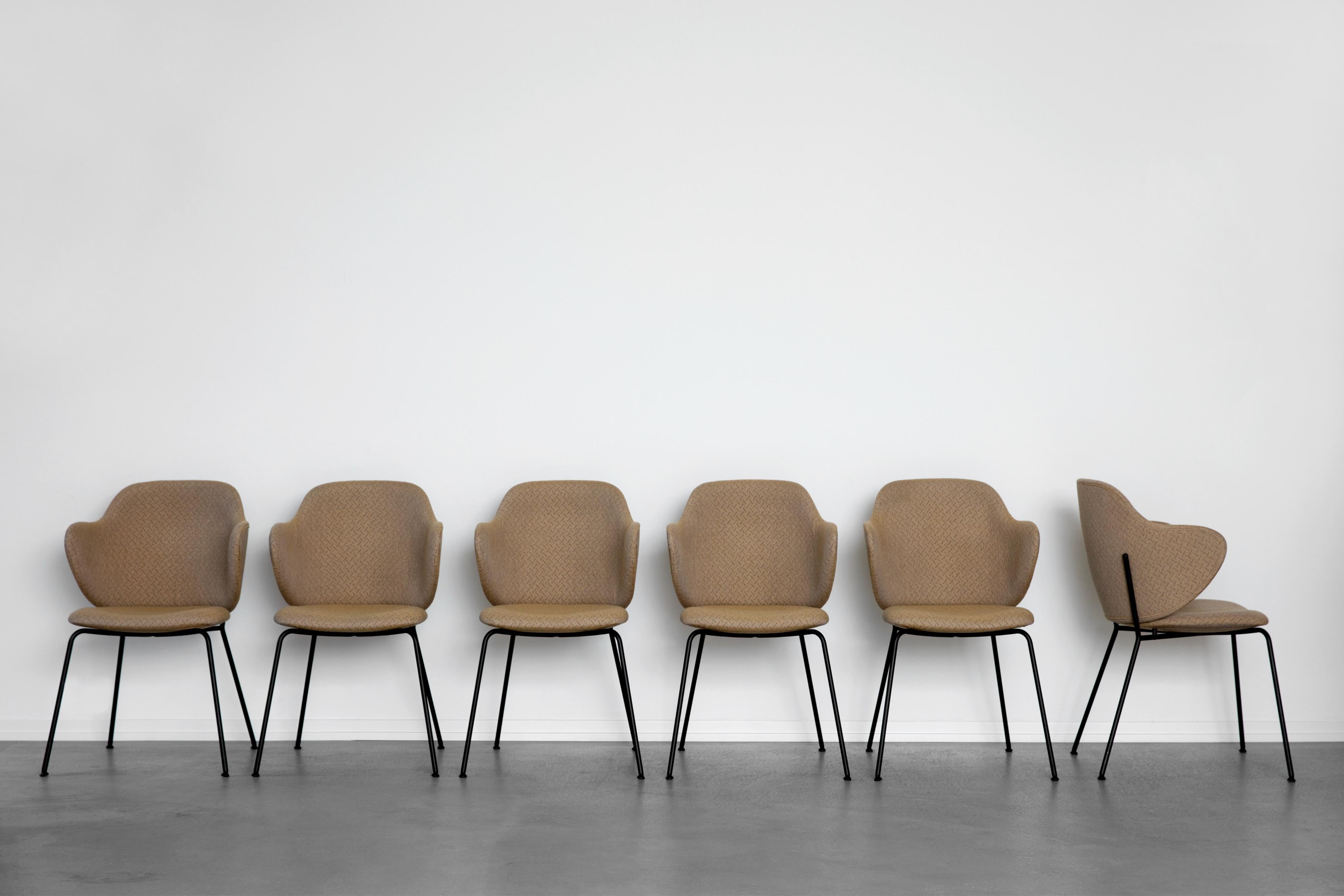 Moderne La chaise Lassen Remix marron par Lassen en vente