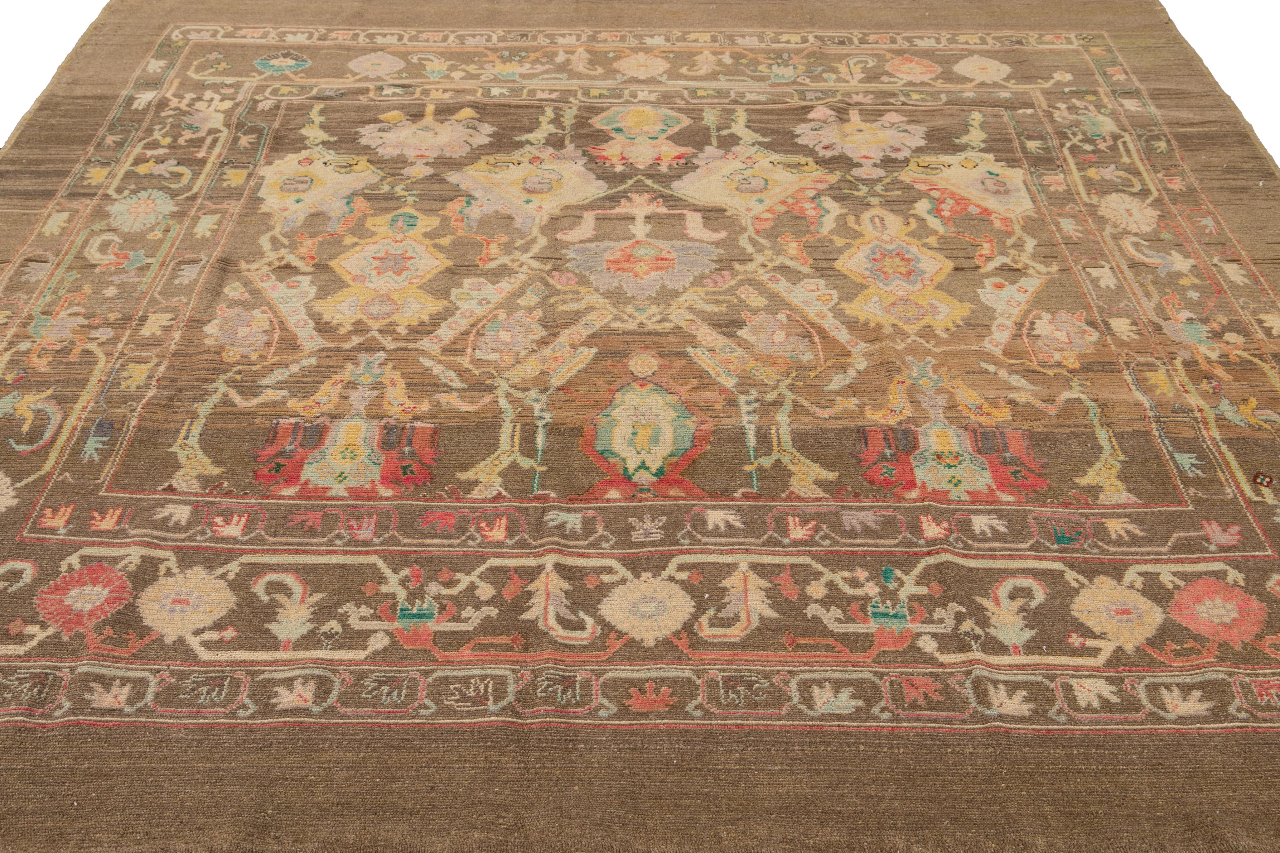 Alfombra cuadrada de lana marrón Revival Lana en venta