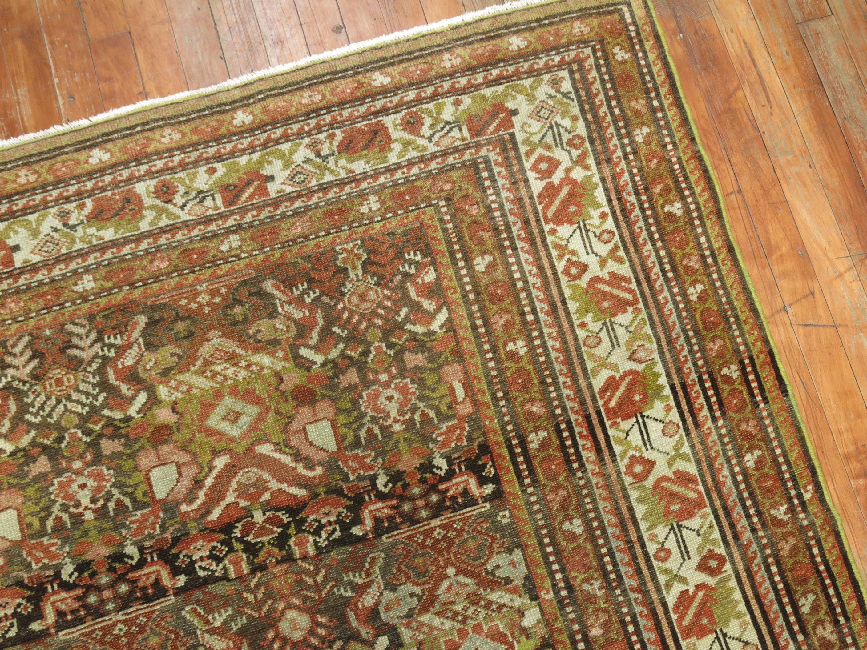 Antiker persischer Malayer-Teppich in Braun in Zimmergröße (20. Jahrhundert) im Angebot