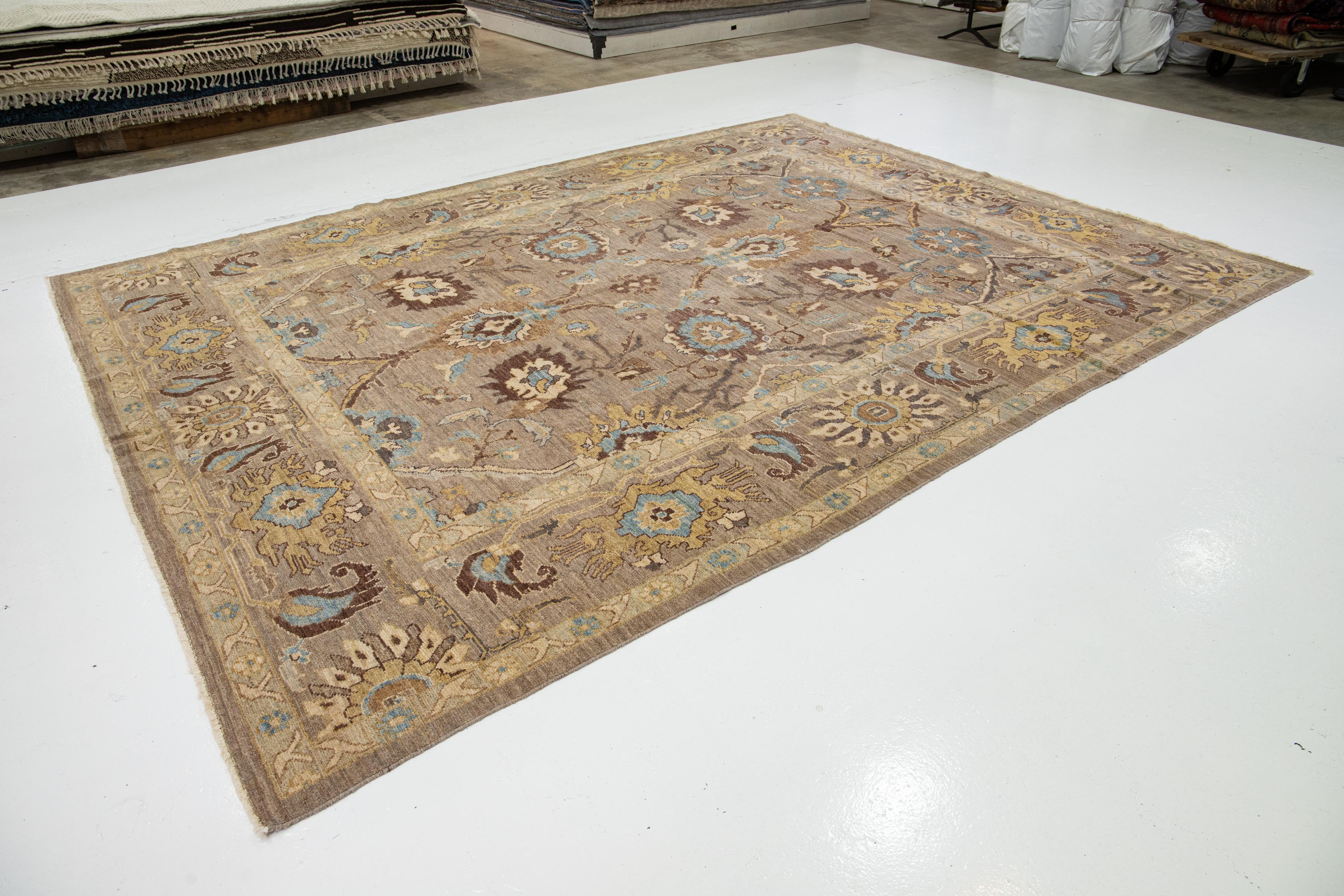 Brown Room Size Modern Sultanabad Wool Rug Allover Pattern In New Condition For Sale In Norwalk, CT