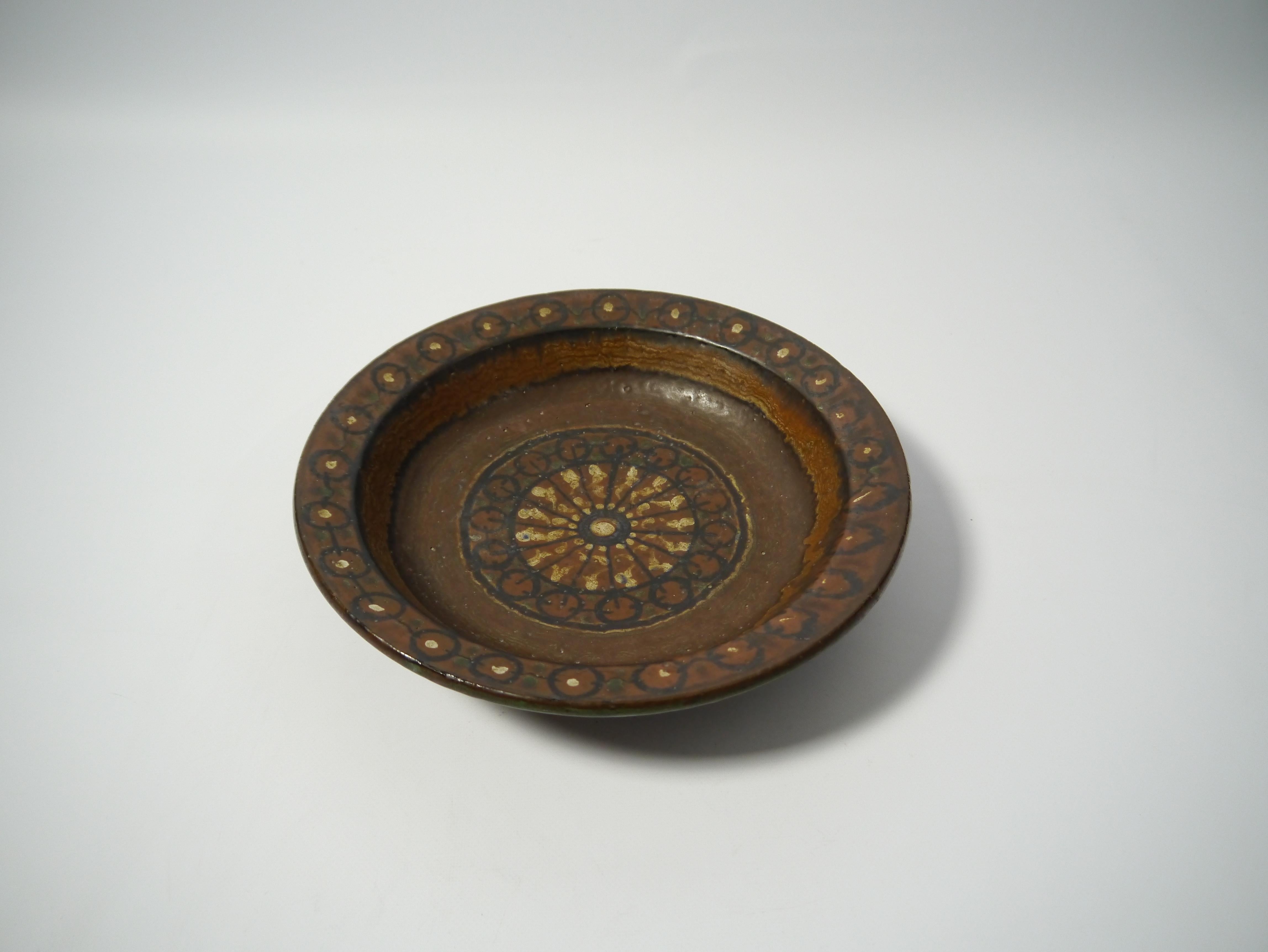 Bohemian Brown Rustic Boho Chic Ceramic Platter By Otto Mulders, Norway 1970s For Sale