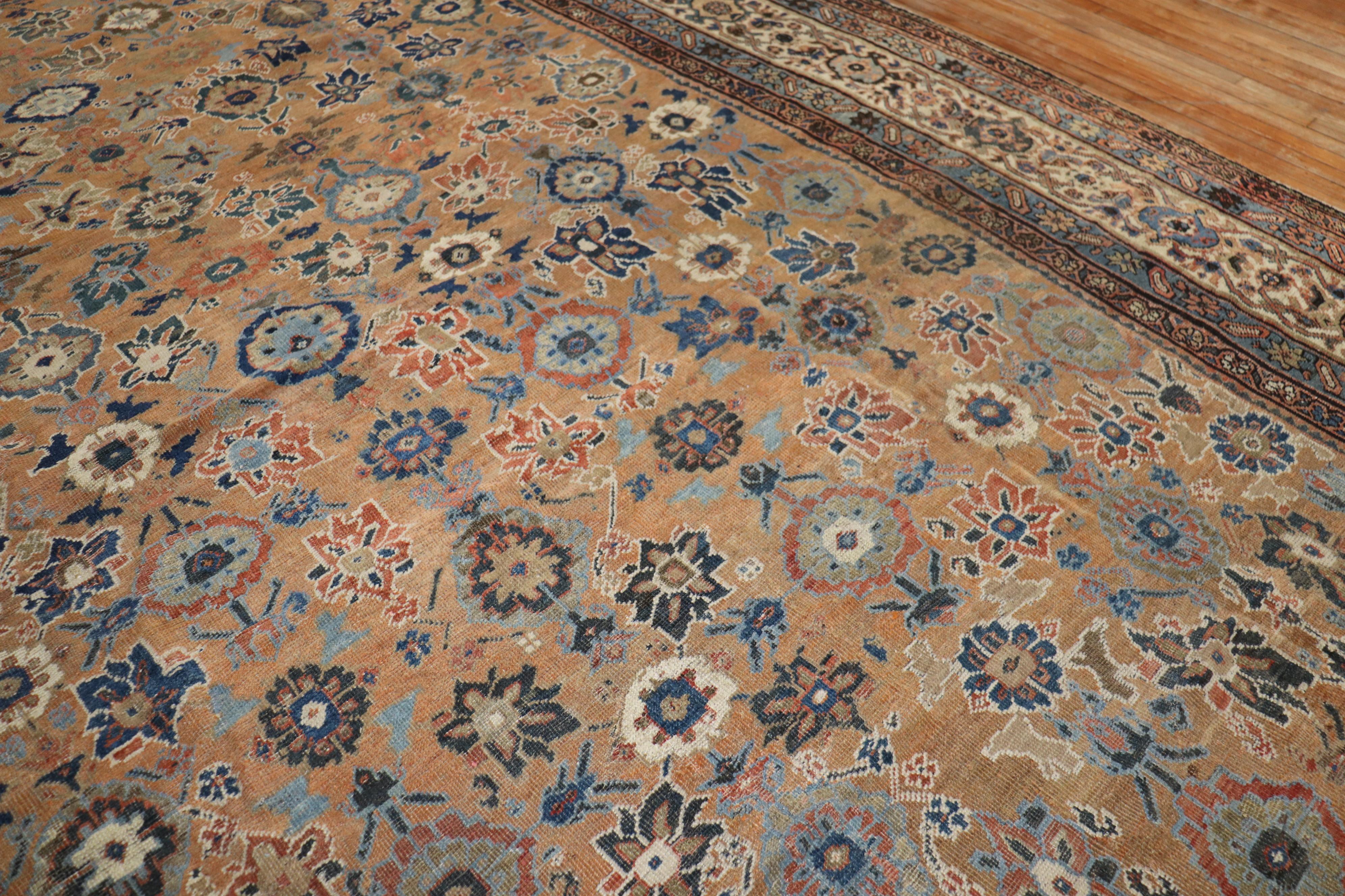 Zabihi Collection Brown Rustic Oversize Antique Persian Mahal Rug im Angebot 4