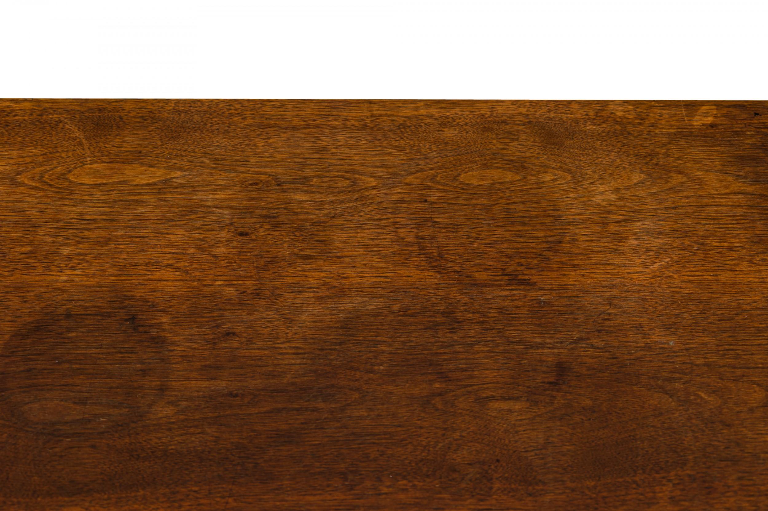 Brauner Saltman Amerikanischer Barschrank aus Nussbaumholz, Mitte des Jahrhunderts im Angebot 1