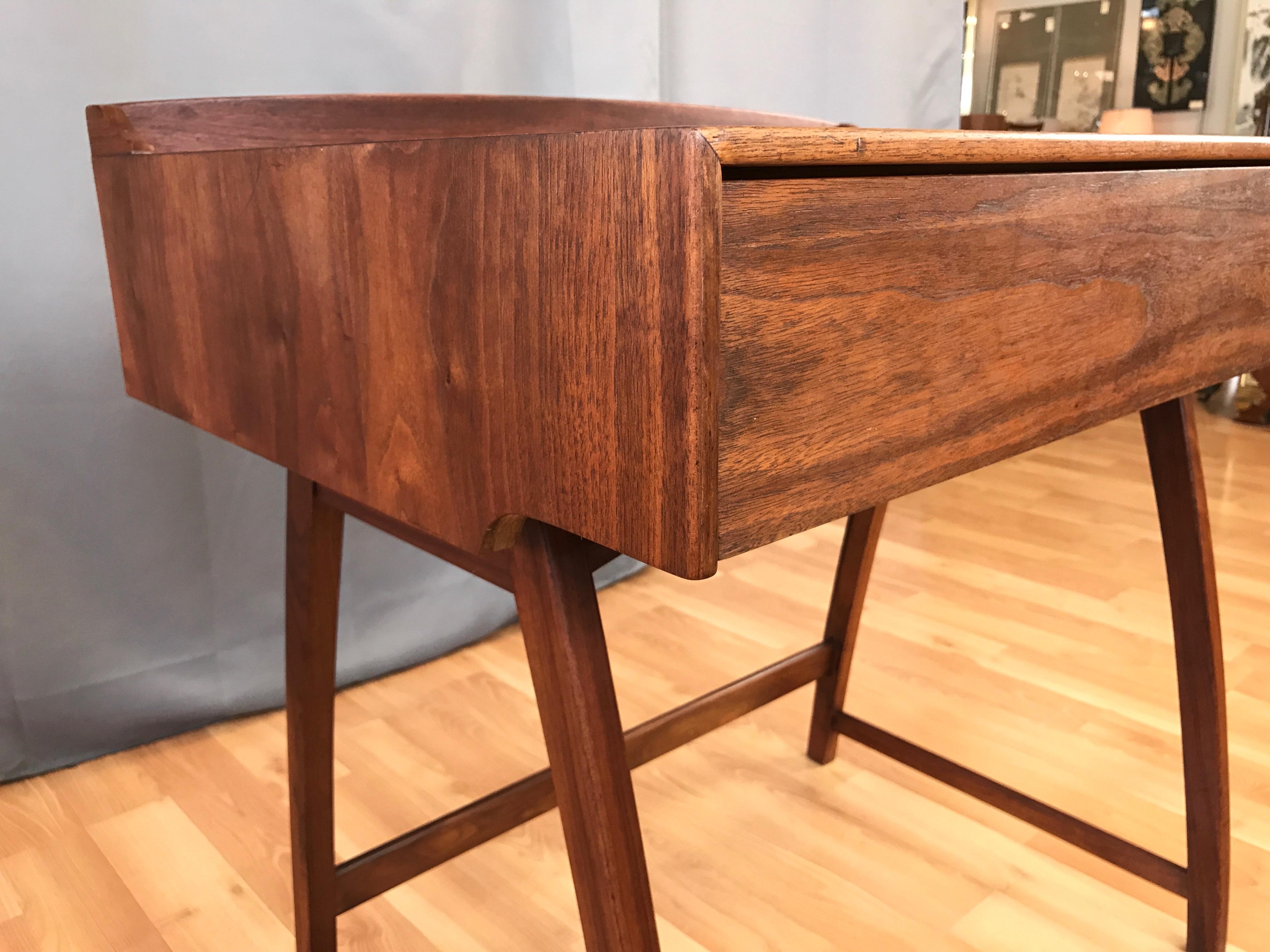 Brown-Saltman Mid-Century Modern Small Walnut Desk 6