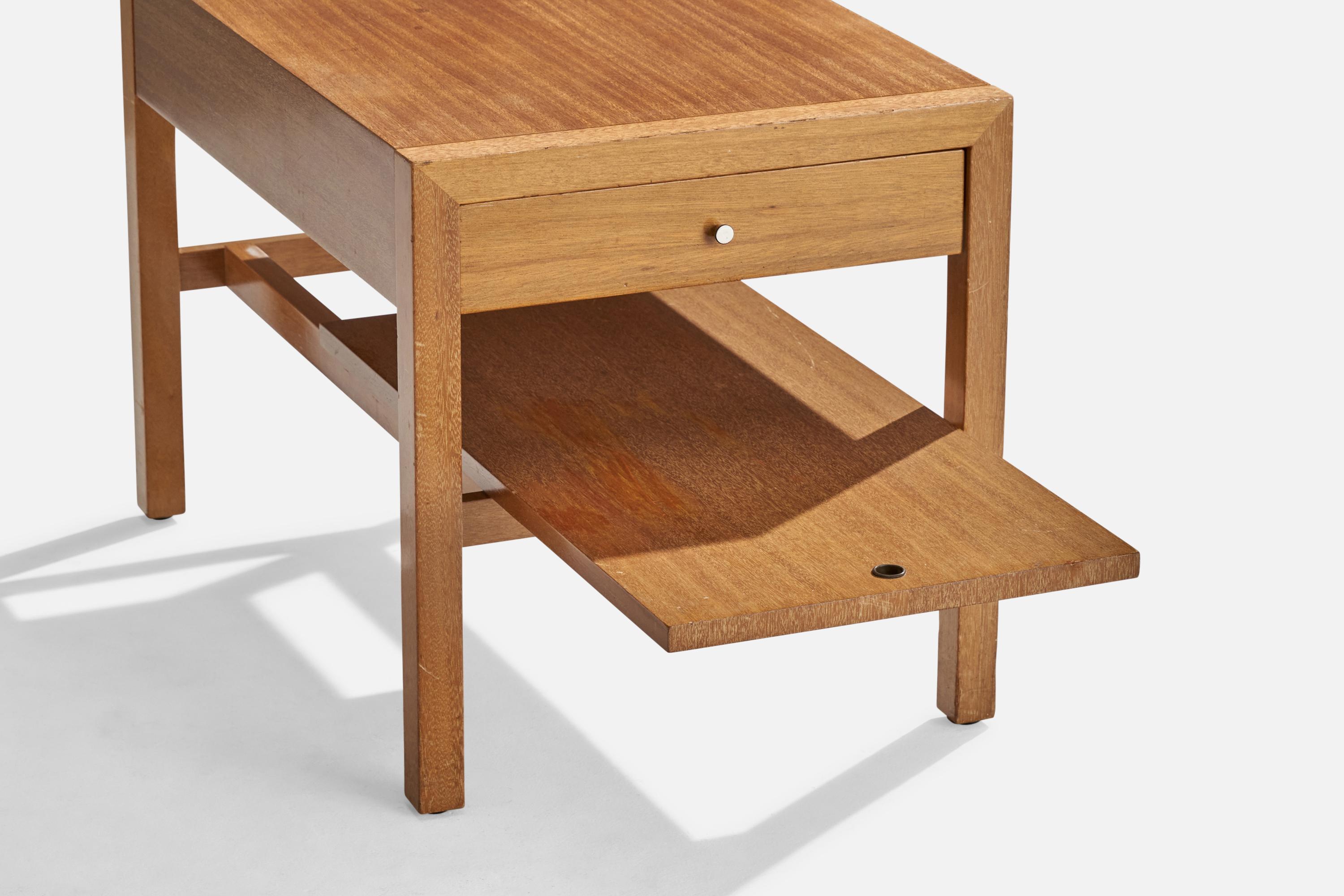 Brown Saltman, Nighstands, Wood, Metal, USA, 1950s For Sale 4