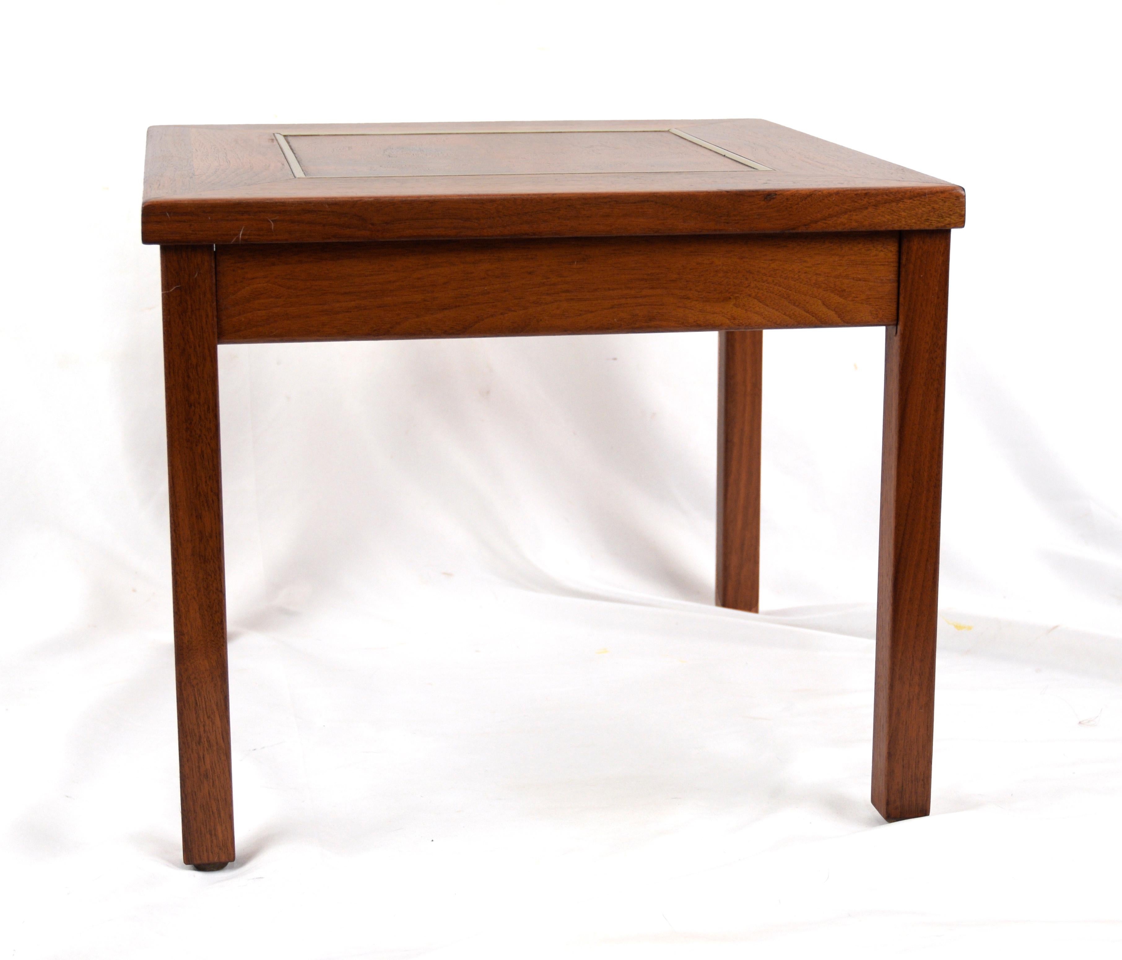 Brown Saltman Solid Walnut End Table with Burl Walnut Inset In Good Condition For Sale In Soquel, CA