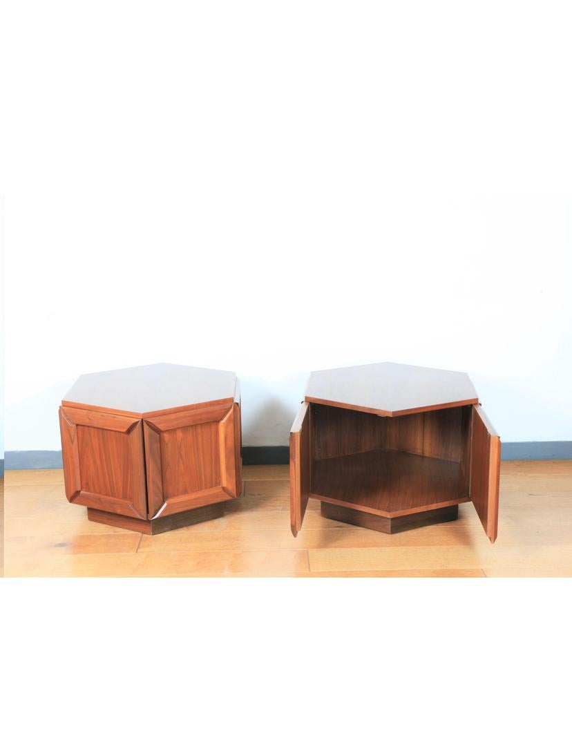 American Brown Saltman Style Pair of Side Tables