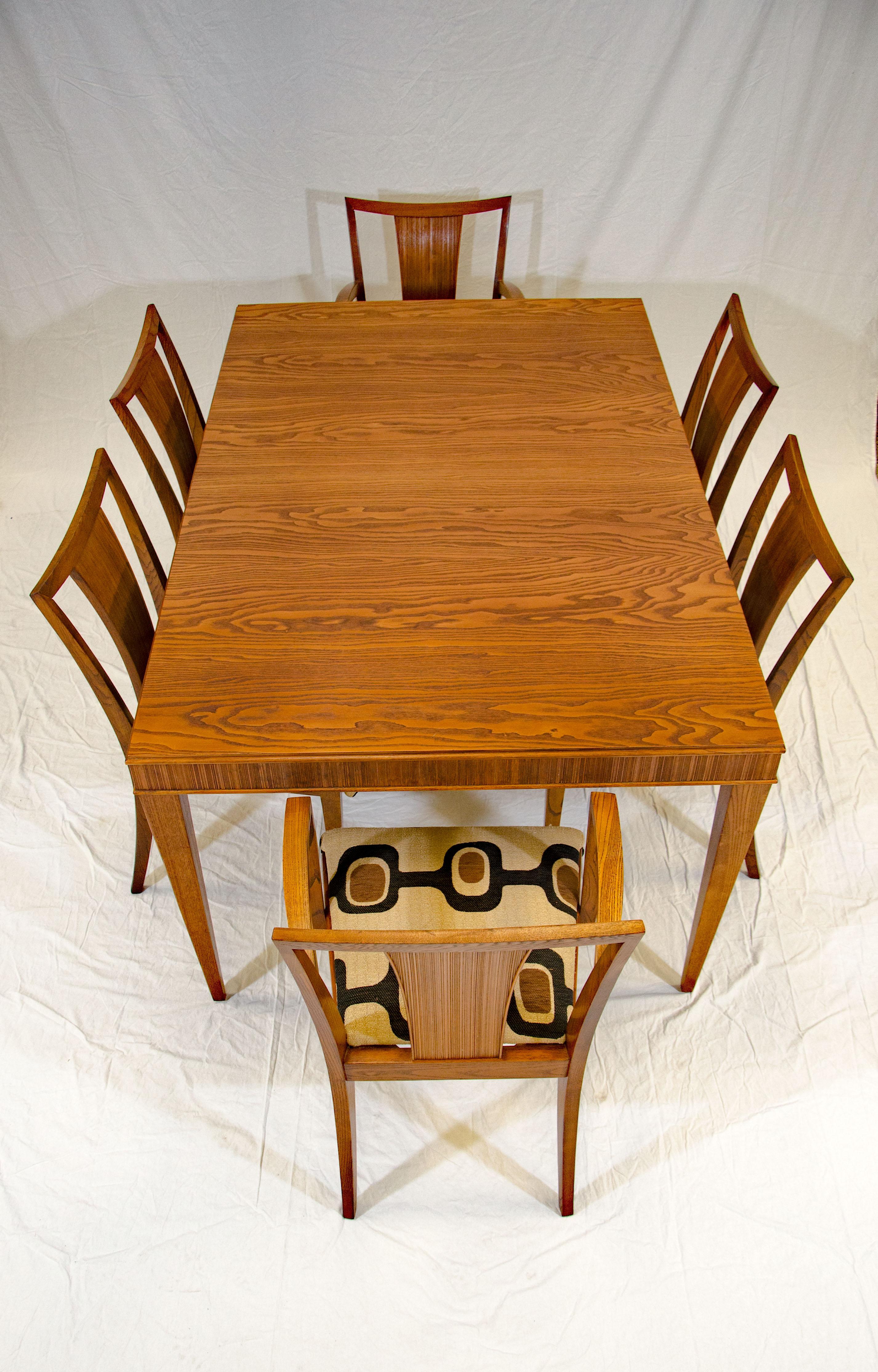 Brown Saltman Three Leaf Dining Table by Paul Frankl 4