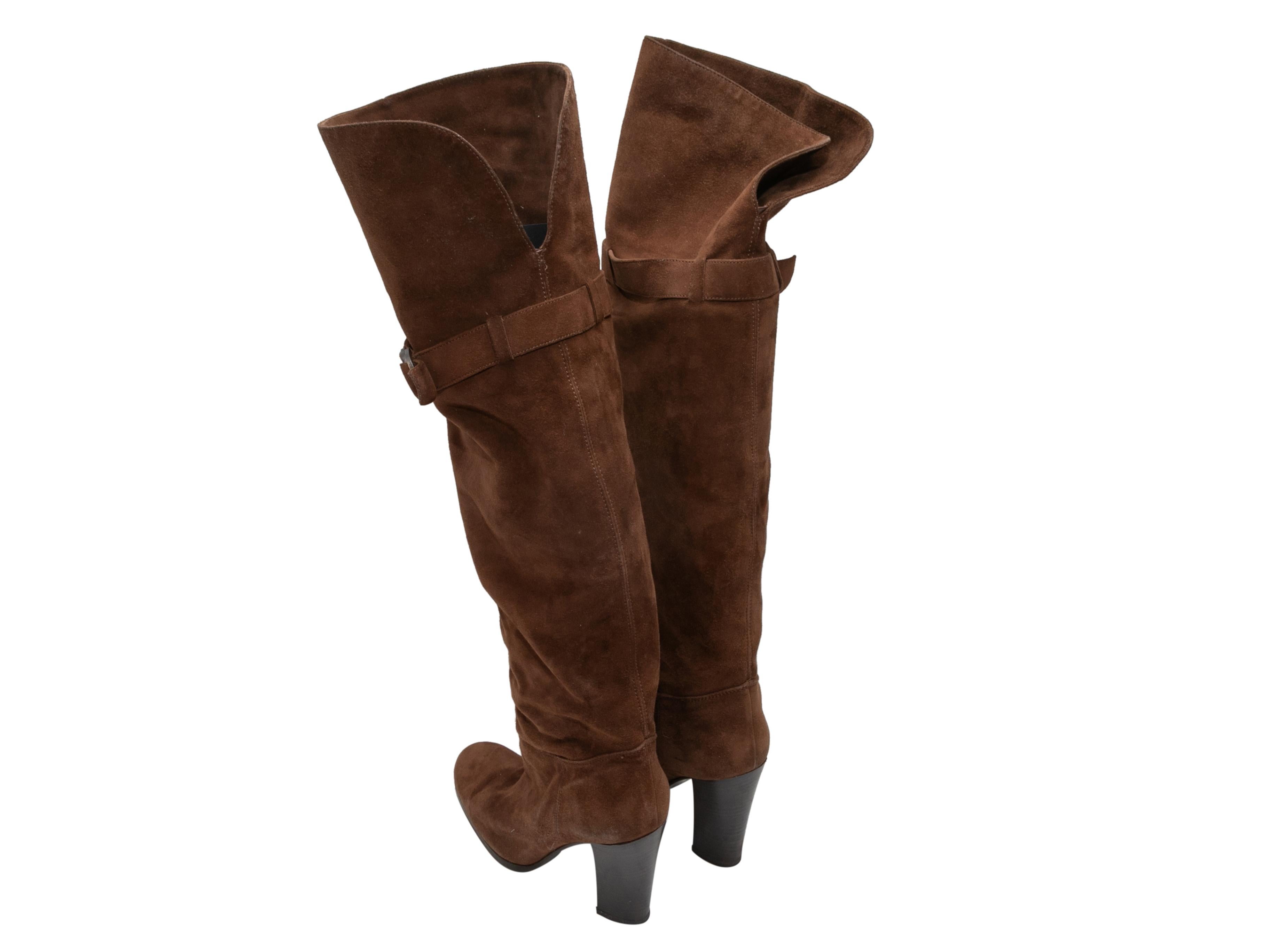 Brown Sergio Rossi Knee-High Suede Boots Size 39.5 In Good Condition For Sale In New York, NY