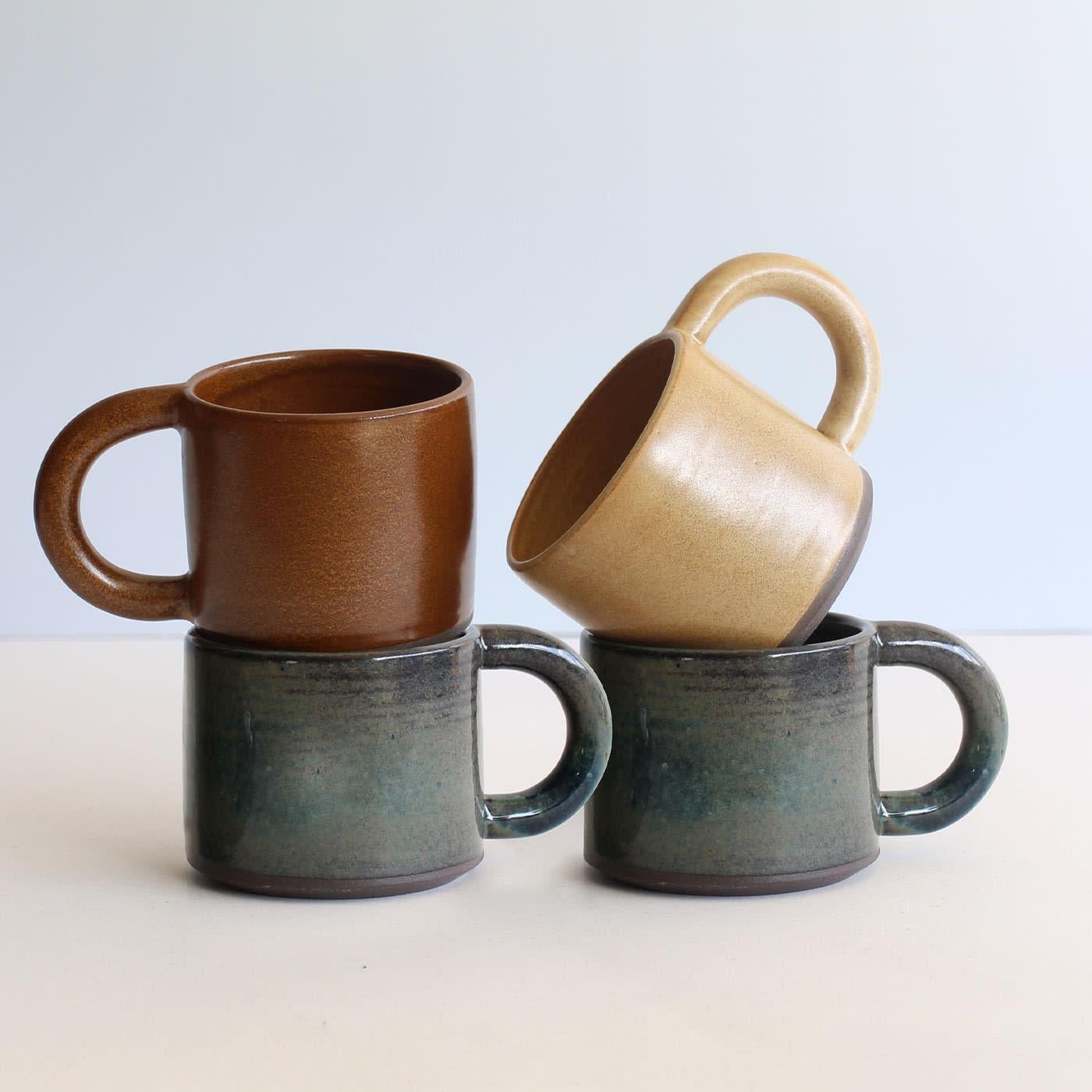 Ceramic Brown Set of 4 Tea Cups For Sale