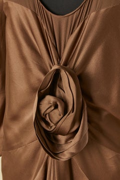 Abito da cocktail in seta e chiffon di seta marrone con fiore in tessuto Sonia Rykiel