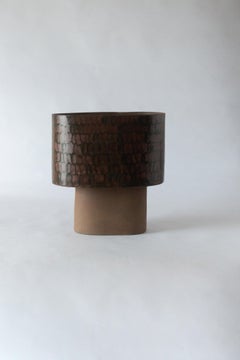 Piccola lampada da tavolo marrone in gres con smalto dipinto a mano di Lucas Huillet