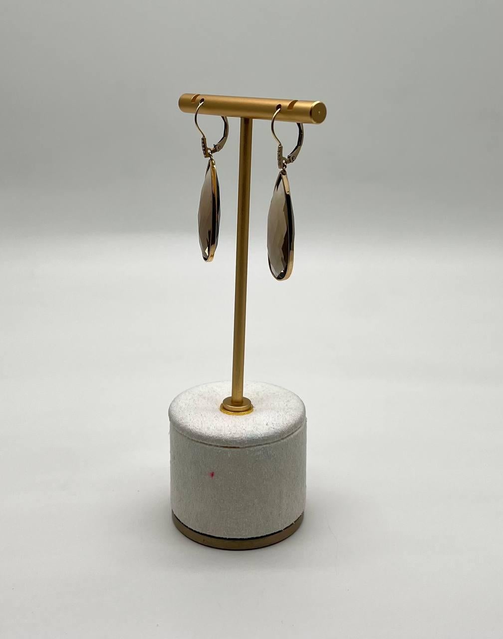 Taglio a goccia Orecchini a goccia a forma di pera in quarzo fumé marrone in oro giallo 14K in vendita
