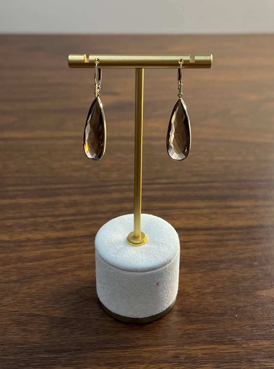 Donna Orecchini a goccia a forma di pera in quarzo fumé marrone in oro giallo 14K in vendita