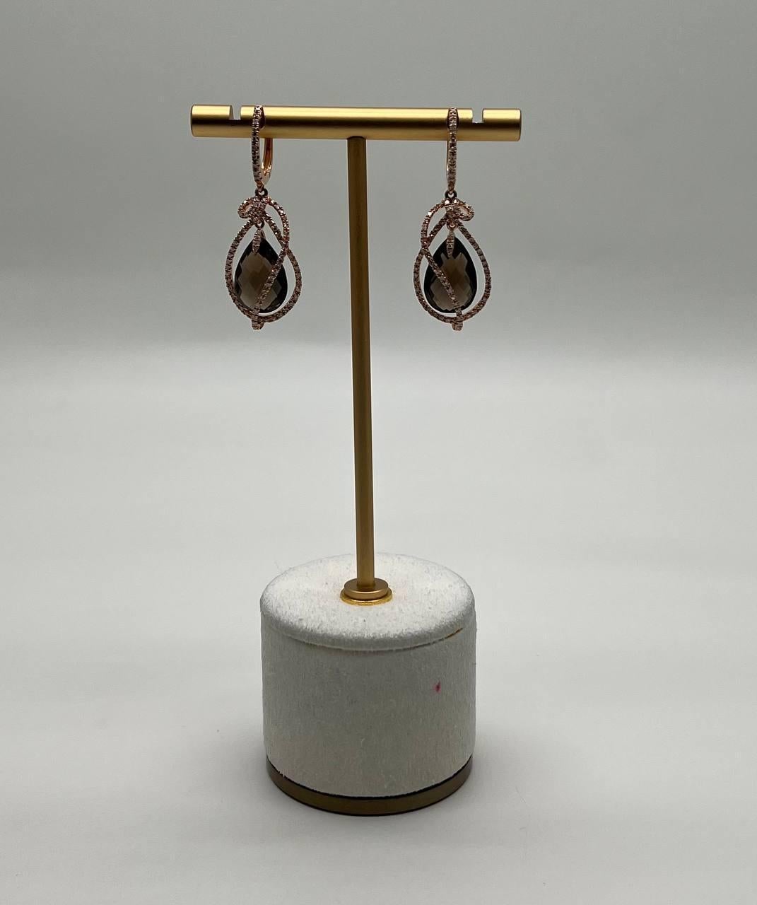 Orecchini in oro rosa 14K con diamanti a forma di goccia di pera di quarzo fumé marrone In condizioni Nuovo in vendita a Oakton, VA