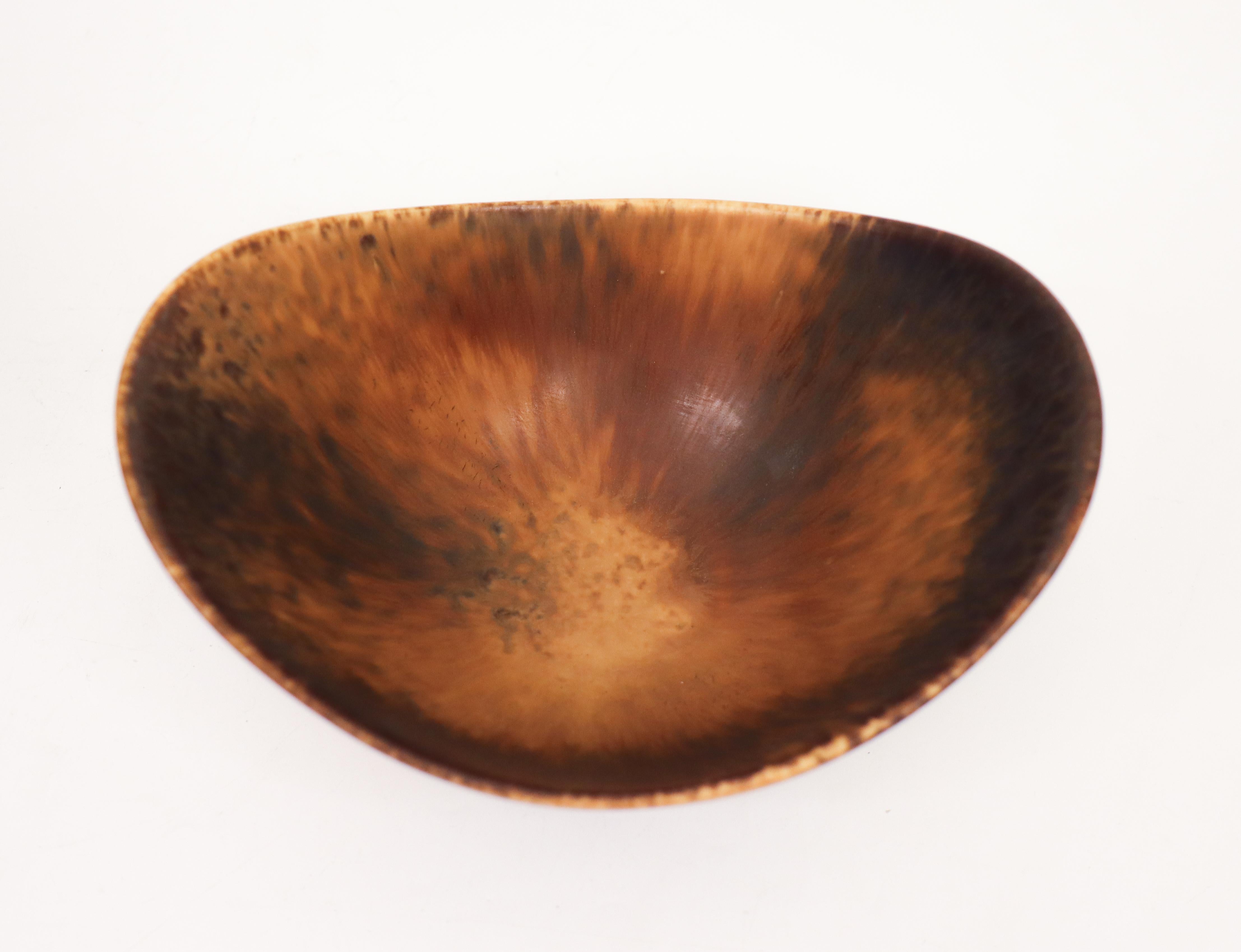 Ceramic Brown Speckled Bowl - Gunnar Nylund - Rörstrand - Mid 20th Century Scandinavia For Sale