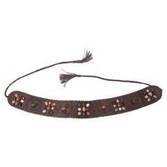 Ceinture à nouer en cuir Brown Stitch by Stitch et pierres d'agate colorées avec glands
