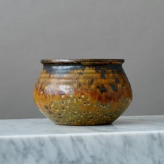 Brown Stoneware Bowl by Swedish Ceramist Claes Thell, 1967