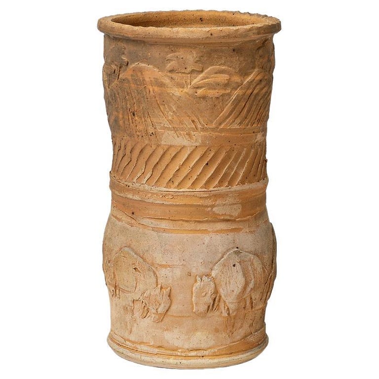 Brown Stoneware Ceramic Vase by D Garet La Borne circa 1985 Animals Decoration For Sale