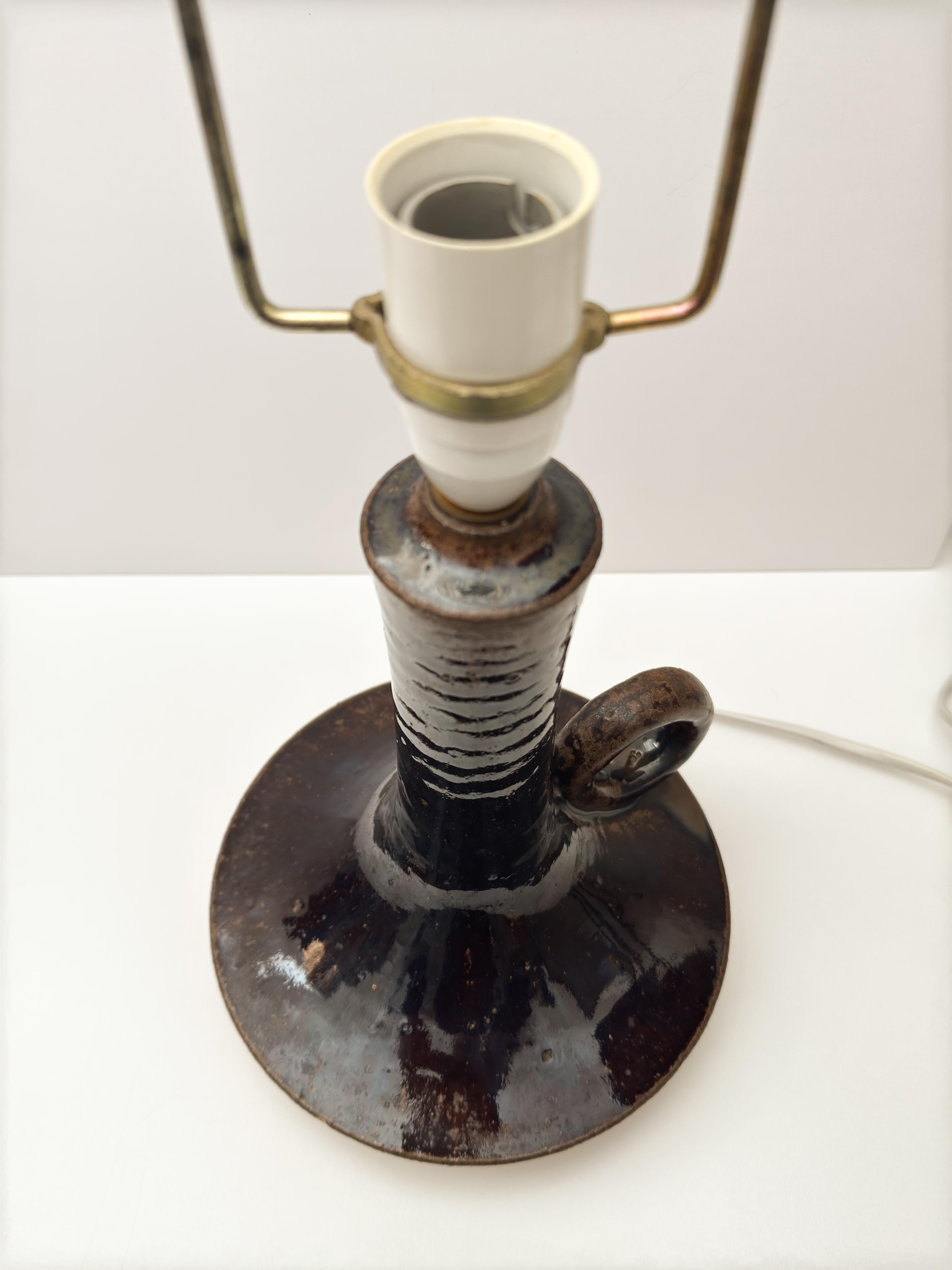Cuit Lampe de table brutaliste en grès, céramique émaillée Brown, Danemark, années 1970 en vente