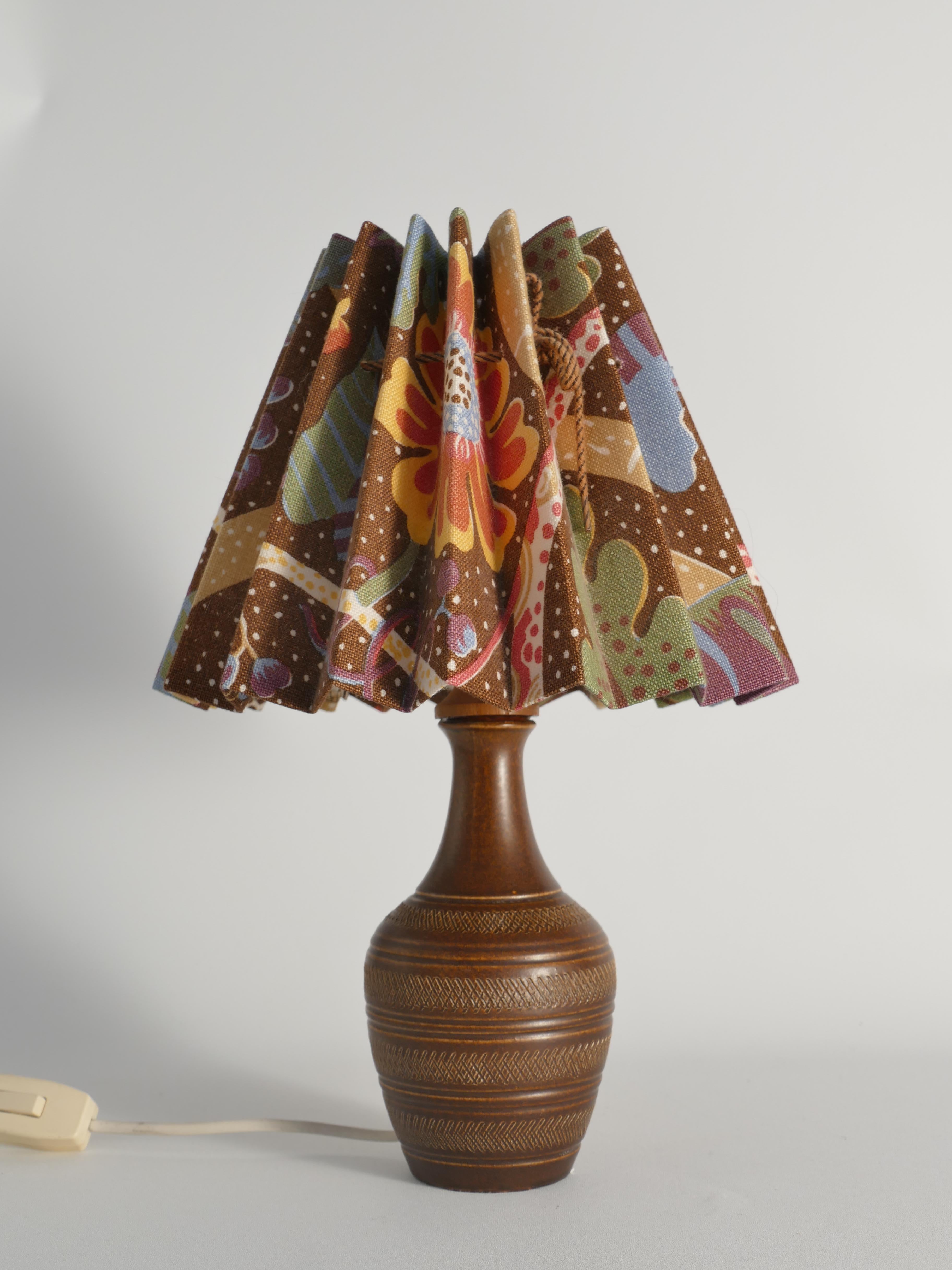 Brown Stoneware Table Lamp, Model number 59617, by Scheurich West Germany 1960s For Sale 3