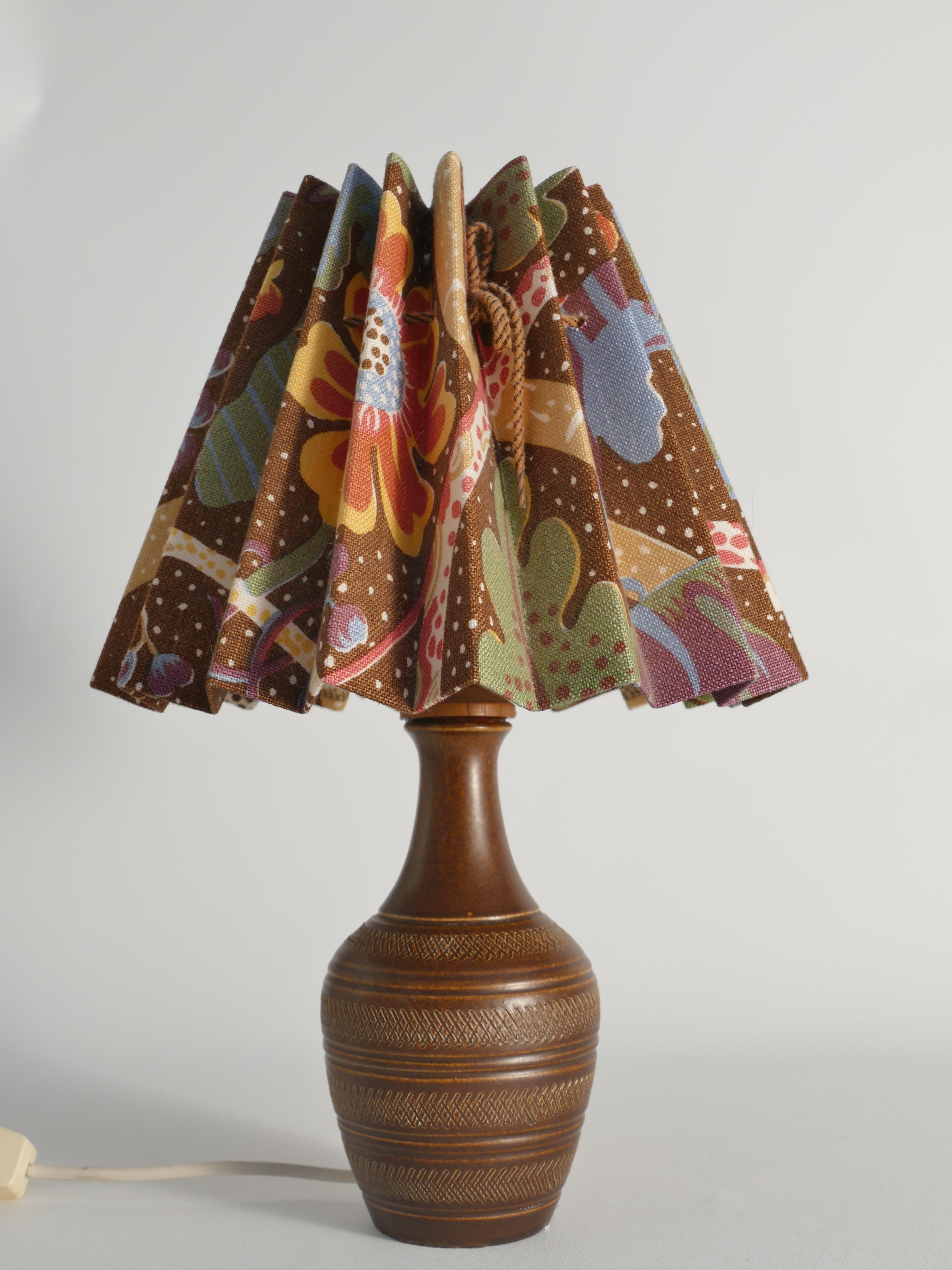 Brown Stoneware Table Lamp, Model number 59617, by Scheurich West Germany 1960s For Sale 4