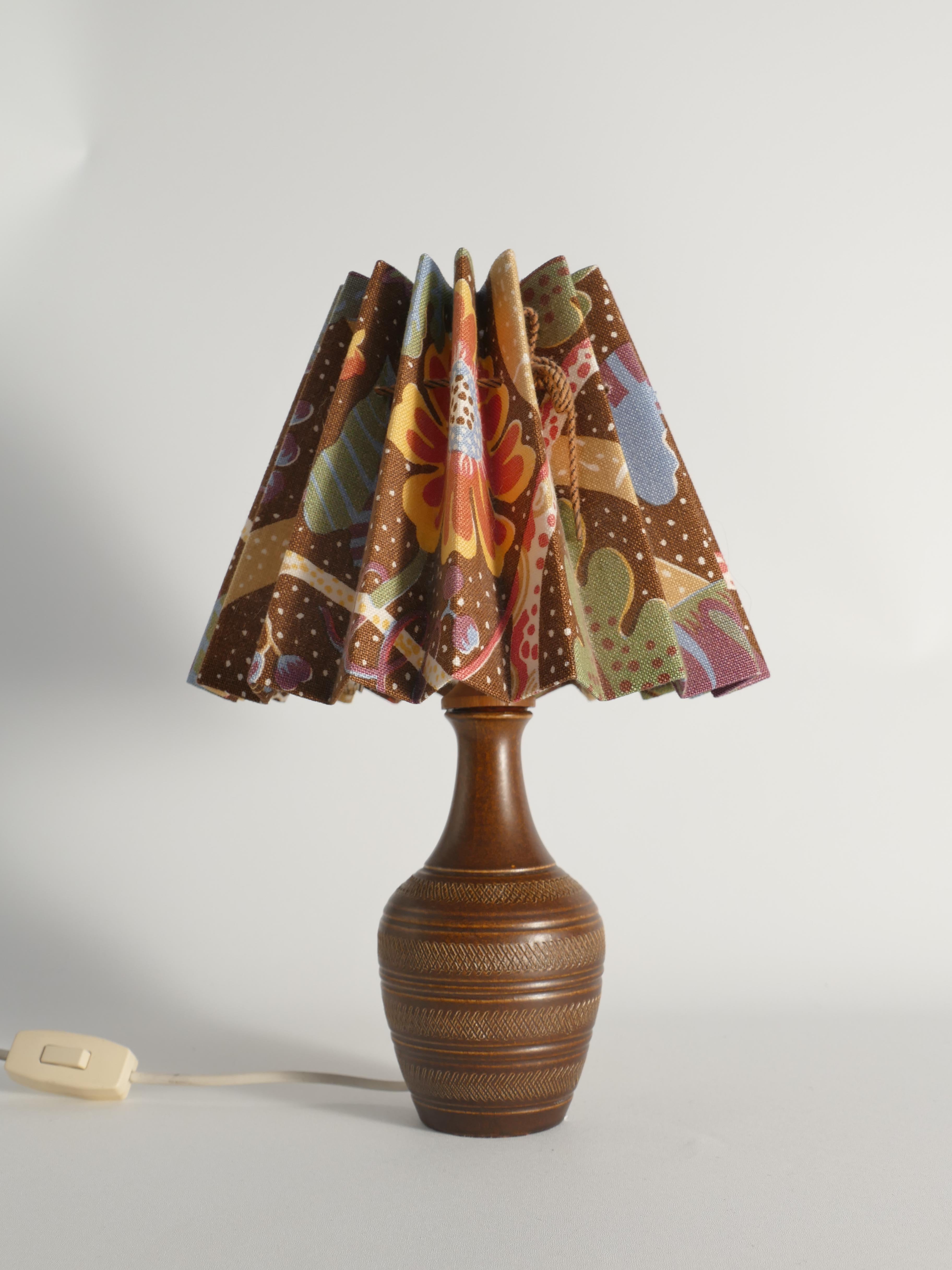 Brown Stoneware Table Lamp, Model number 59617, by Scheurich West Germany 1960s For Sale 1