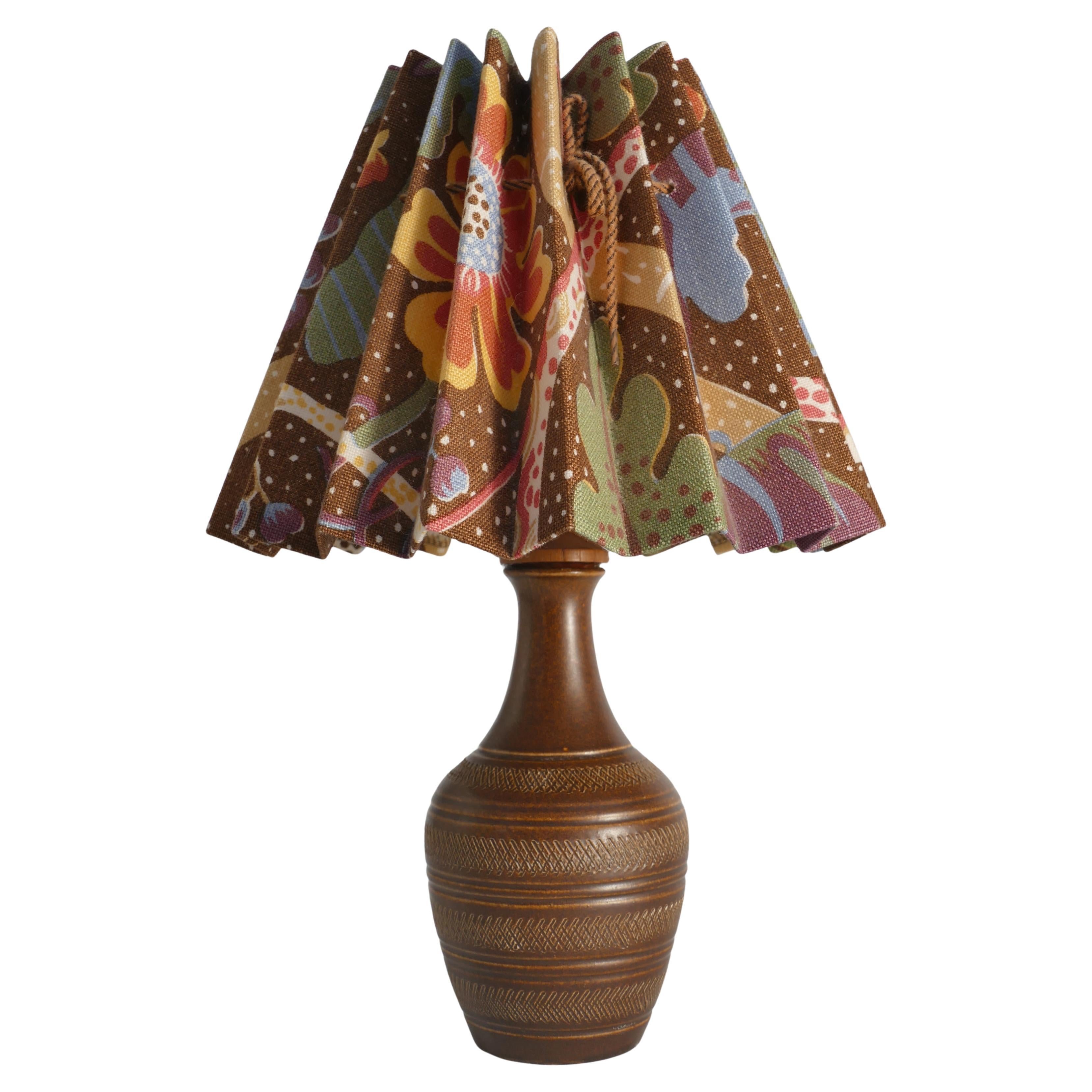 Brown Stoneware Table Lamp, Model number 59617, by Scheurich West Germany 1960s For Sale