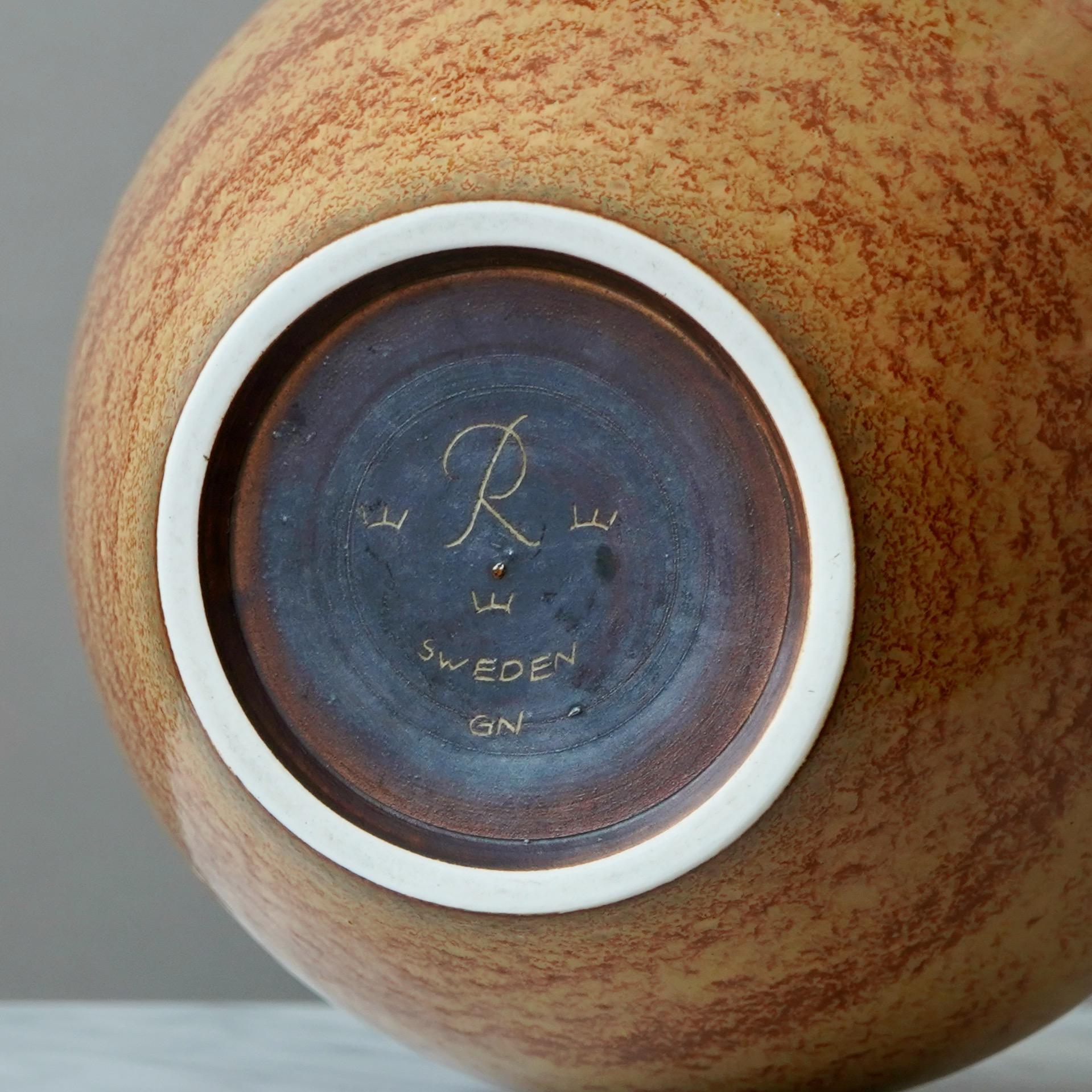 Vaso in gres marrone di Gunnar Nylund per Rorstrand, Svezia, anni '1940 in vendita 2
