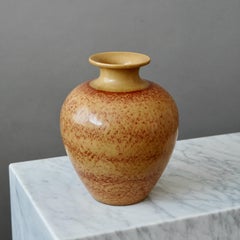 Jarrón de gres marrón de Gunnar Nylund para Rorstrand, Suecia, años 1940