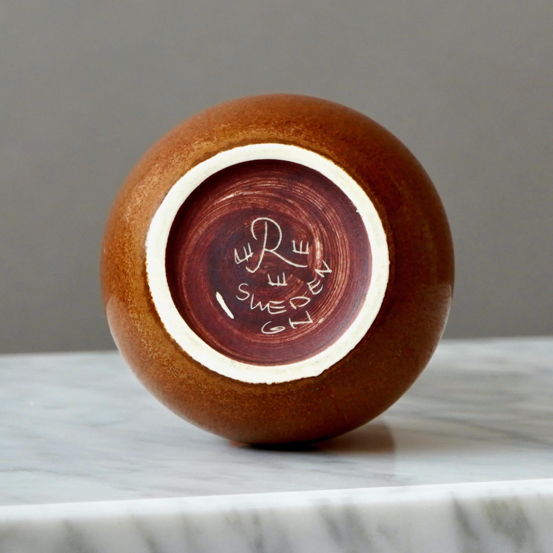 Vaso in gres marrone di Gunnar Nylund per Rorstrand, Svezia, anni '1940 in vendita 1