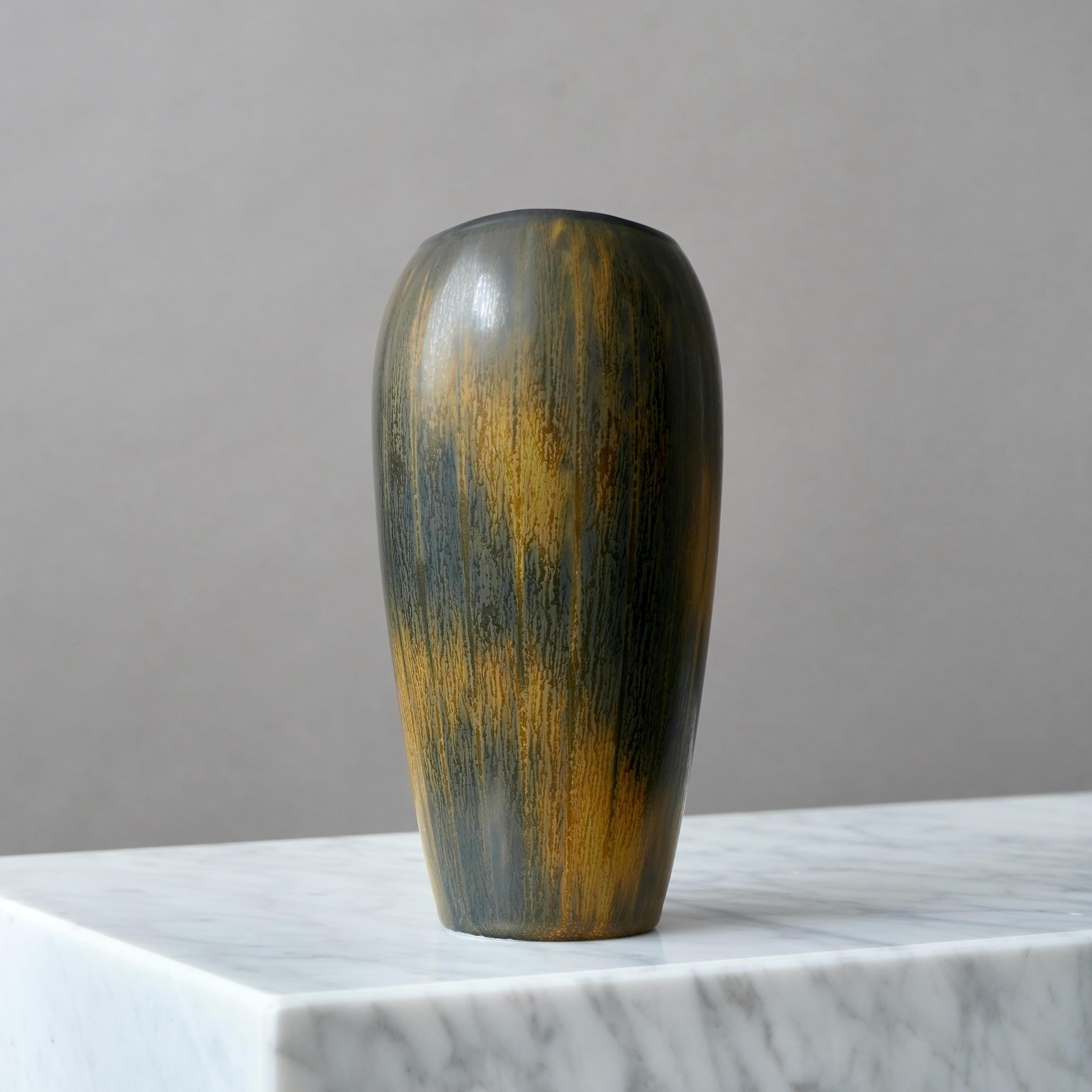 XX secolo Vaso in gres marrone di Gunnar Nylund per Rorstrand, Svezia, anni '50 in vendita
