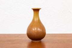 Braune Vase aus Steingut in Braun, entworfen von Gunnar Nylund, 1950er Jahre
