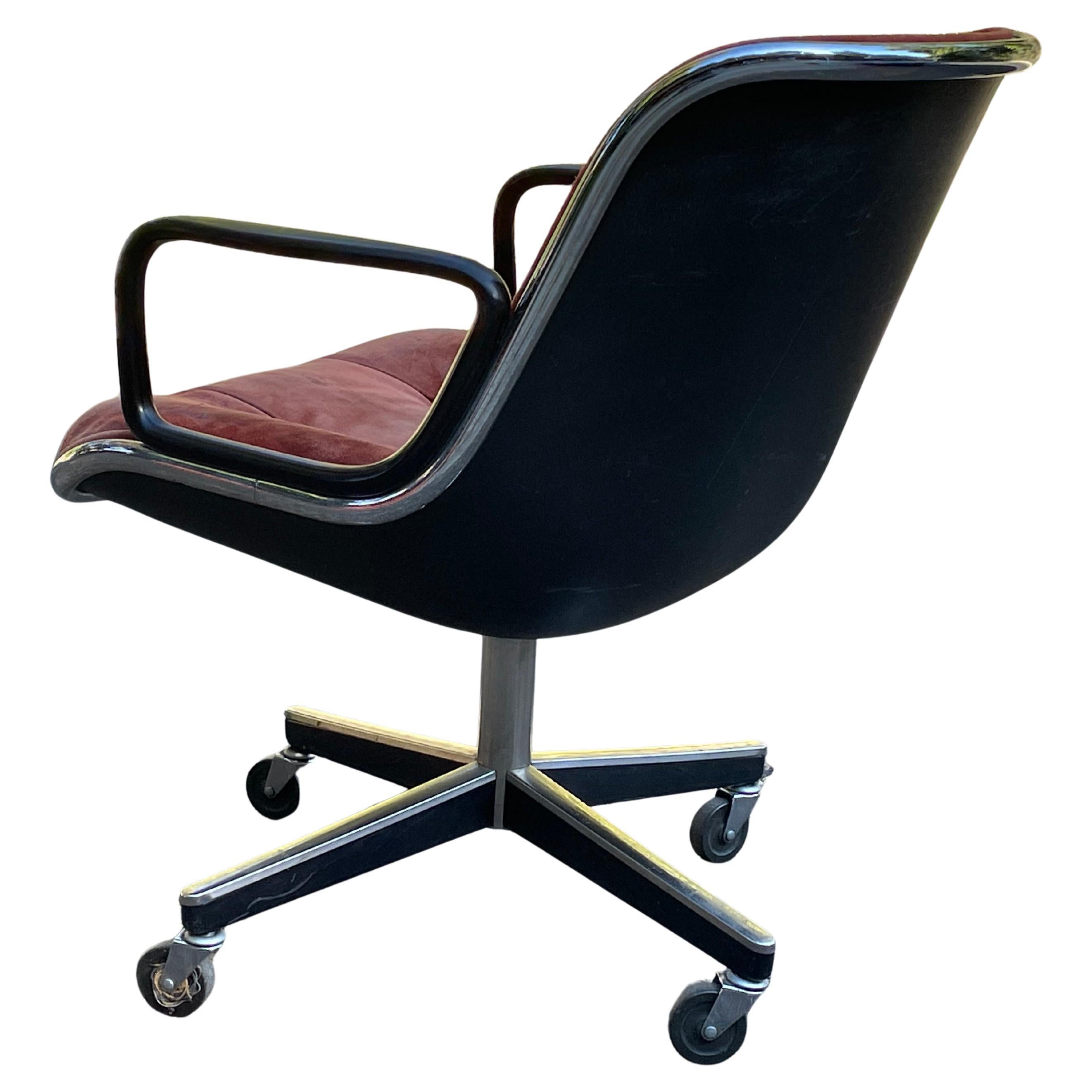Brown Suede Knoll Pollock Chair. Circa 1970s. In Good Condition In Los Angeles, CA