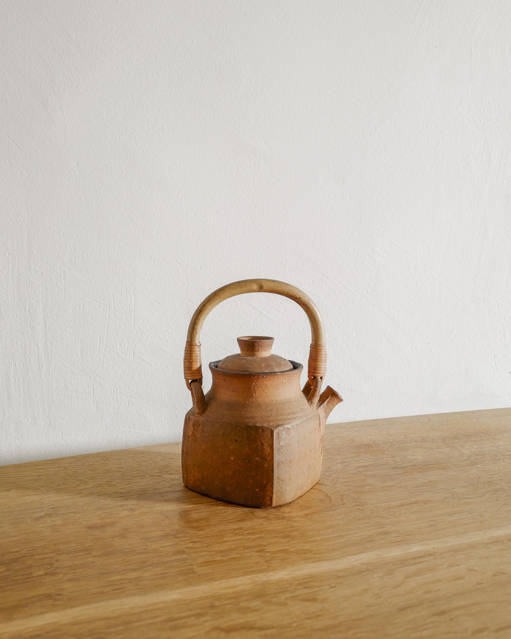 Brown Swedish Mid Century Stoneware Bamboo Tea Pot by Signe Persson-Melin, 1963 In Good Condition For Sale In Stockholm, SE