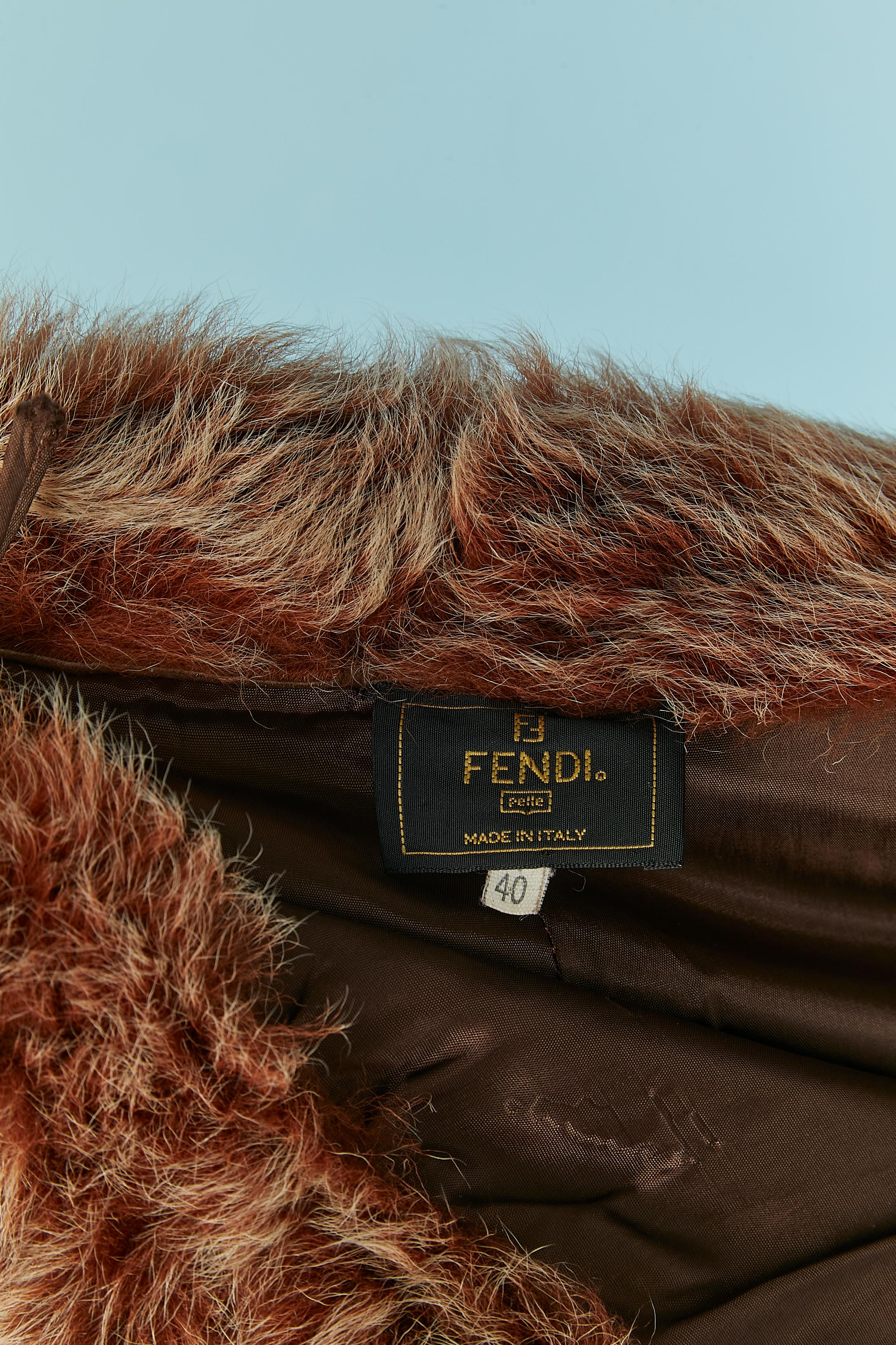 Braune Hose aus strukturiertem Leder und Pelz FENDI im Angebot 3