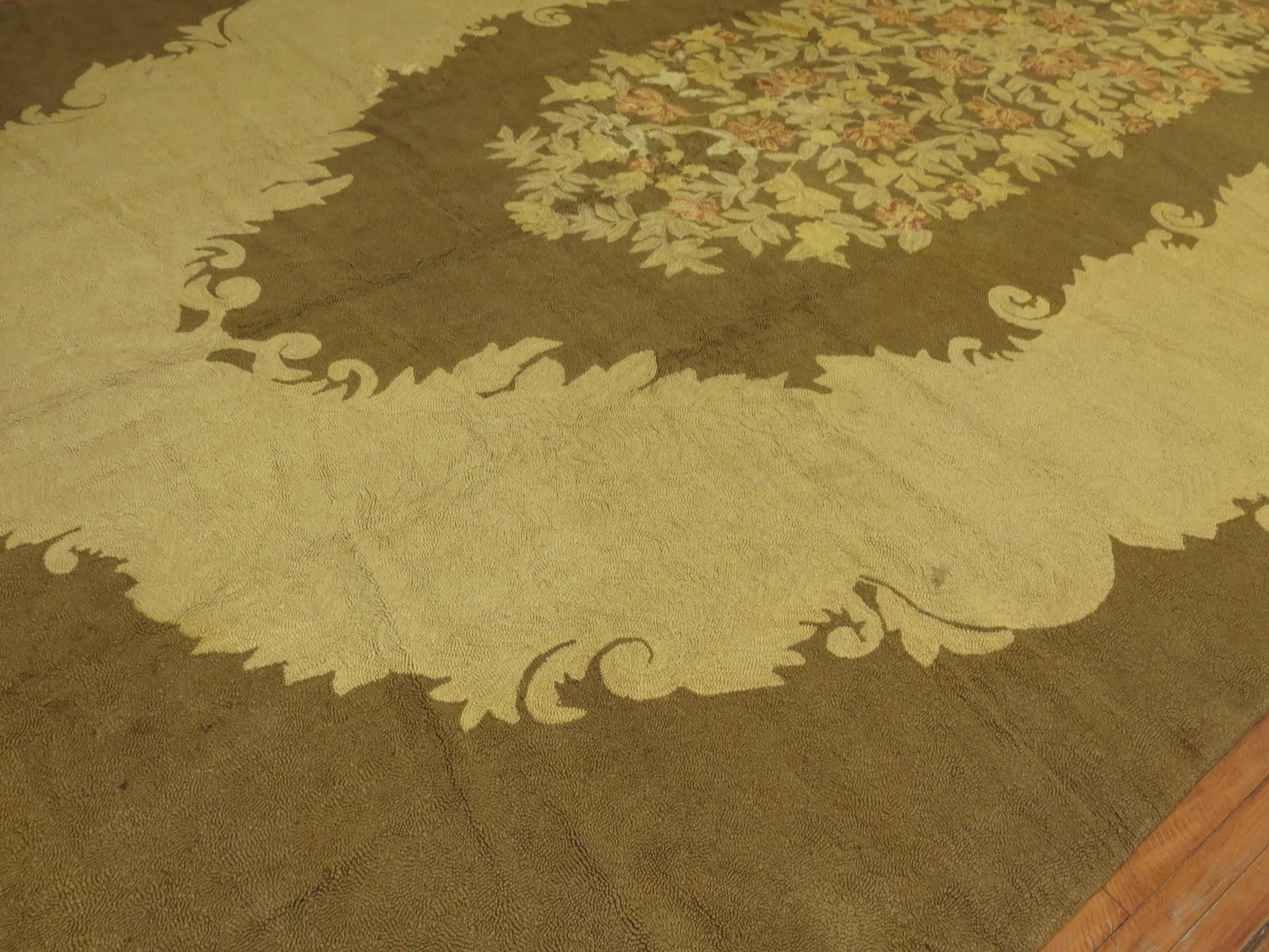 20th Century Brown Tone Palace Size American Hook Floral Rose Rug For Sale