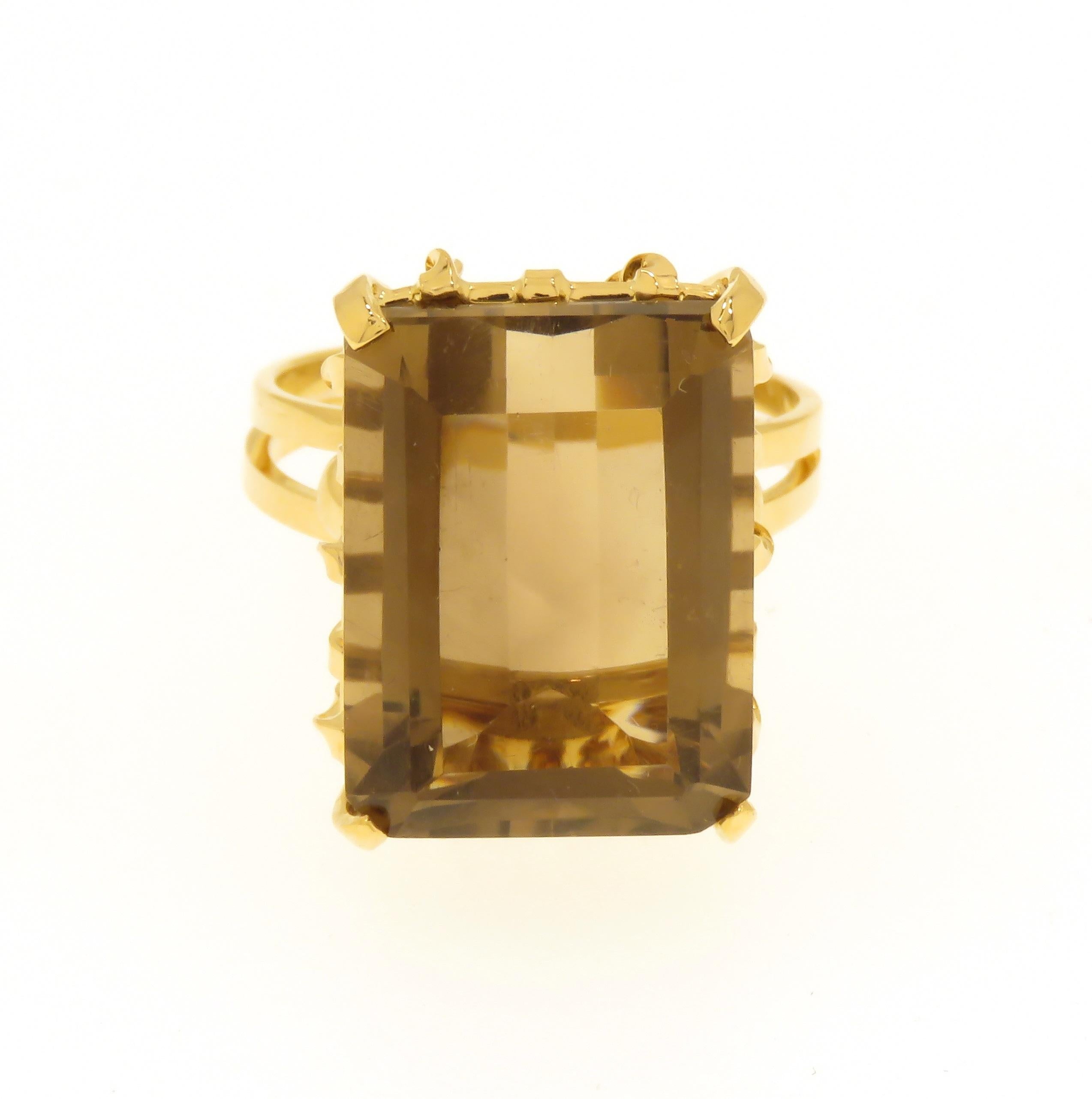 Emerald Cut Brown Topaz 18 Karat Yellow Gold Vintage Cocktail Ring Handcrafted in Italy