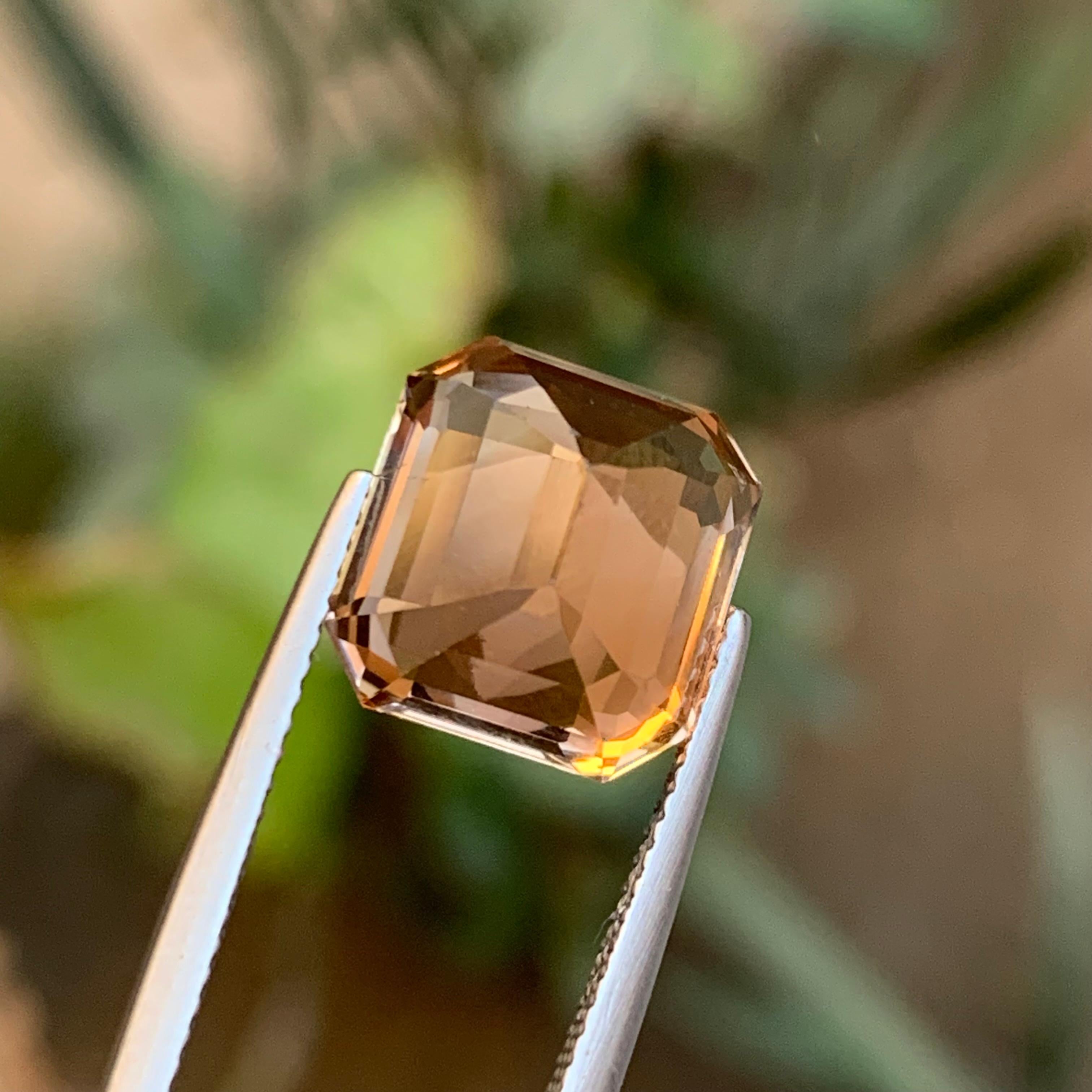 Brauner Topas 9,46 Karat Smaragdschliff Natürlicher loser Edelstein für Ring oder Schmuck im Angebot 3