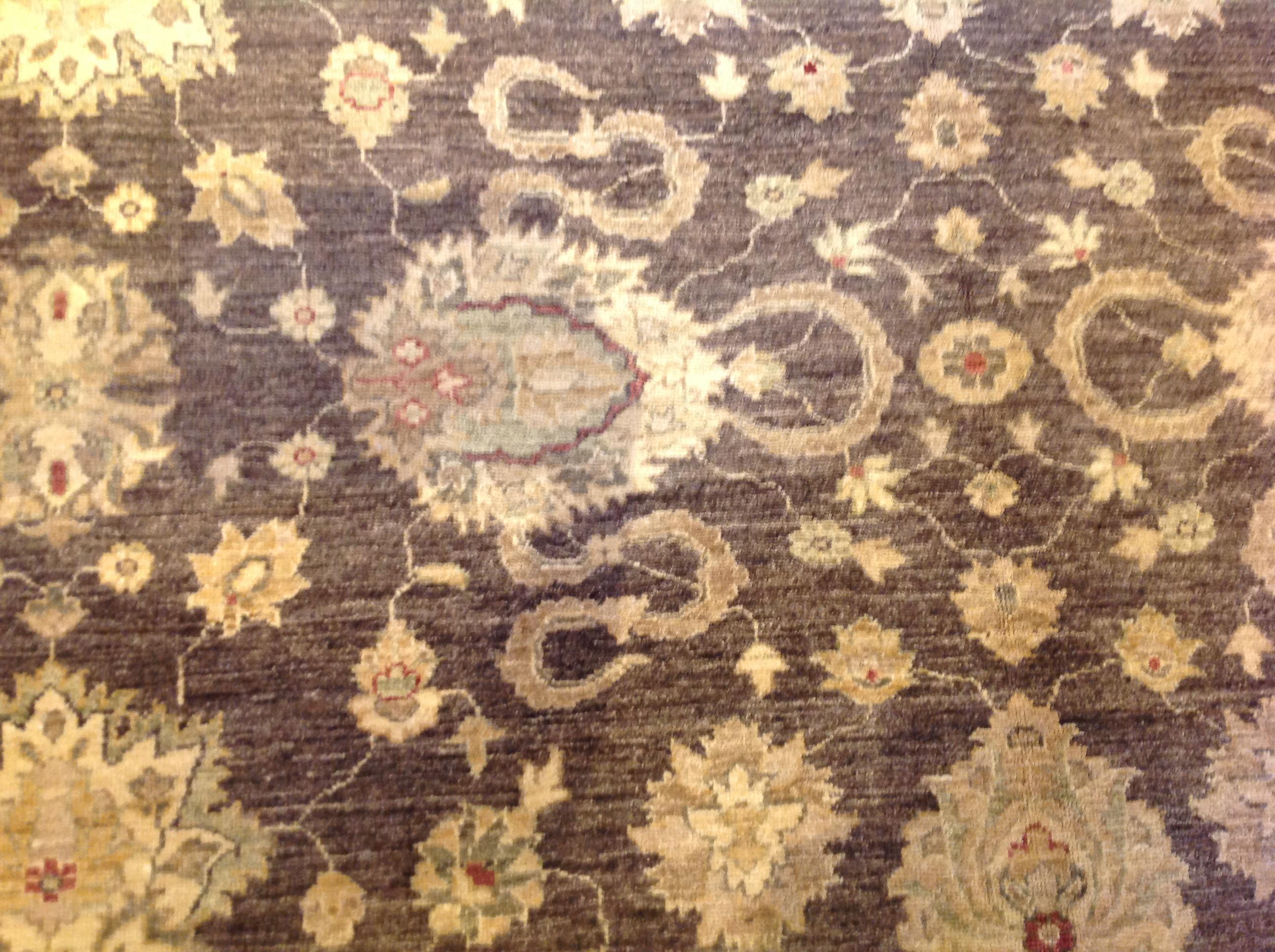 Brown Traditional Pakistani Floral Area Rug In New Condition For Sale In Los Angeles, CA